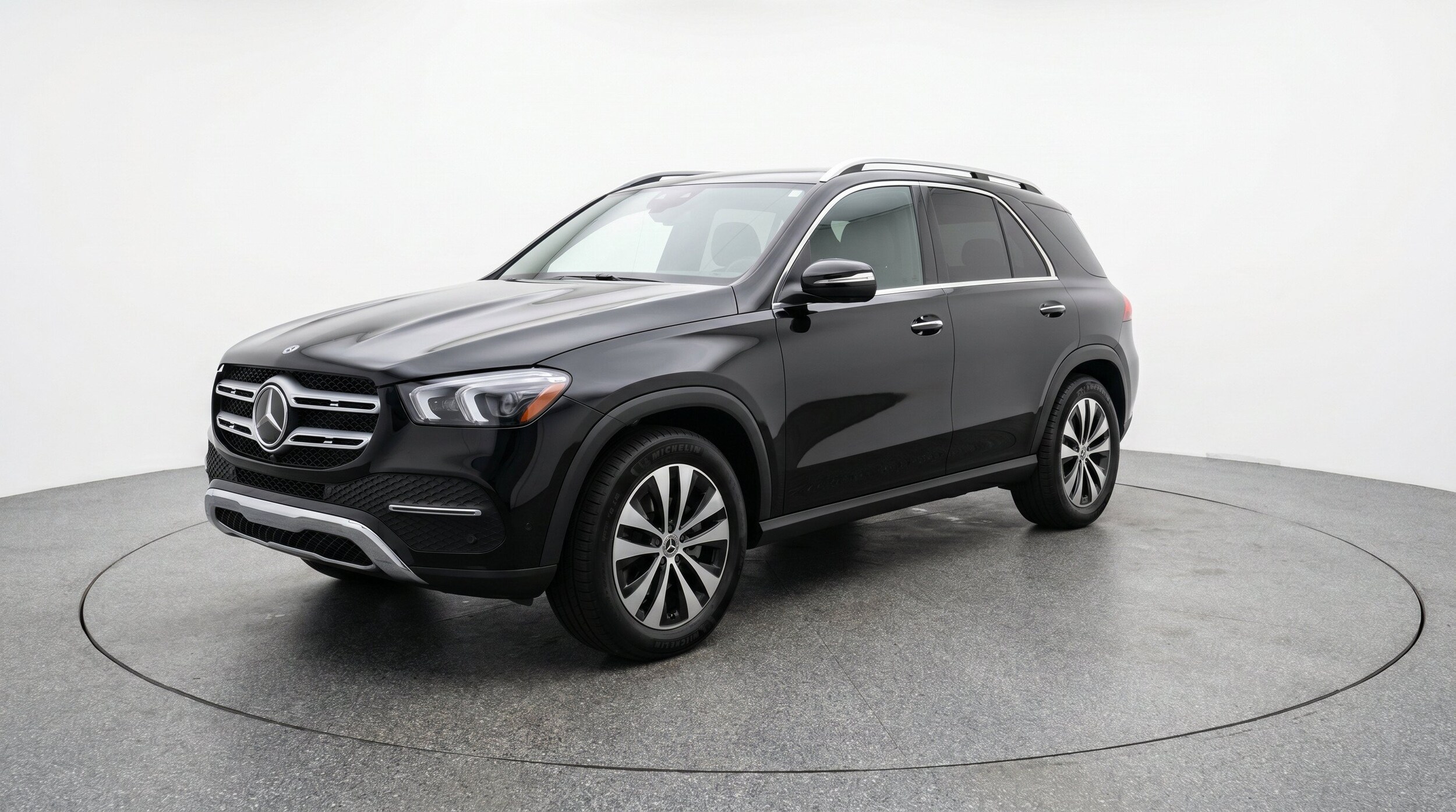 Thumbnail: 2026 Mercedes-Benz GLE - 3