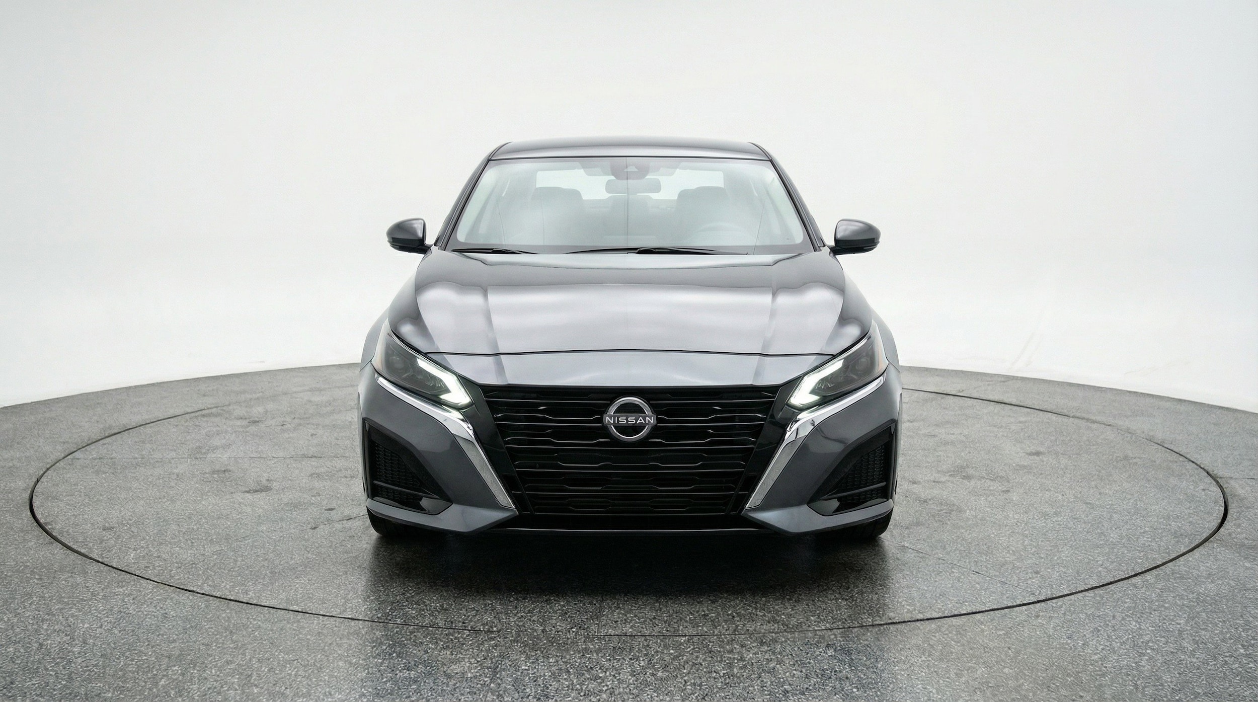 Thumbnail: 2025 Nissan Altima - 2