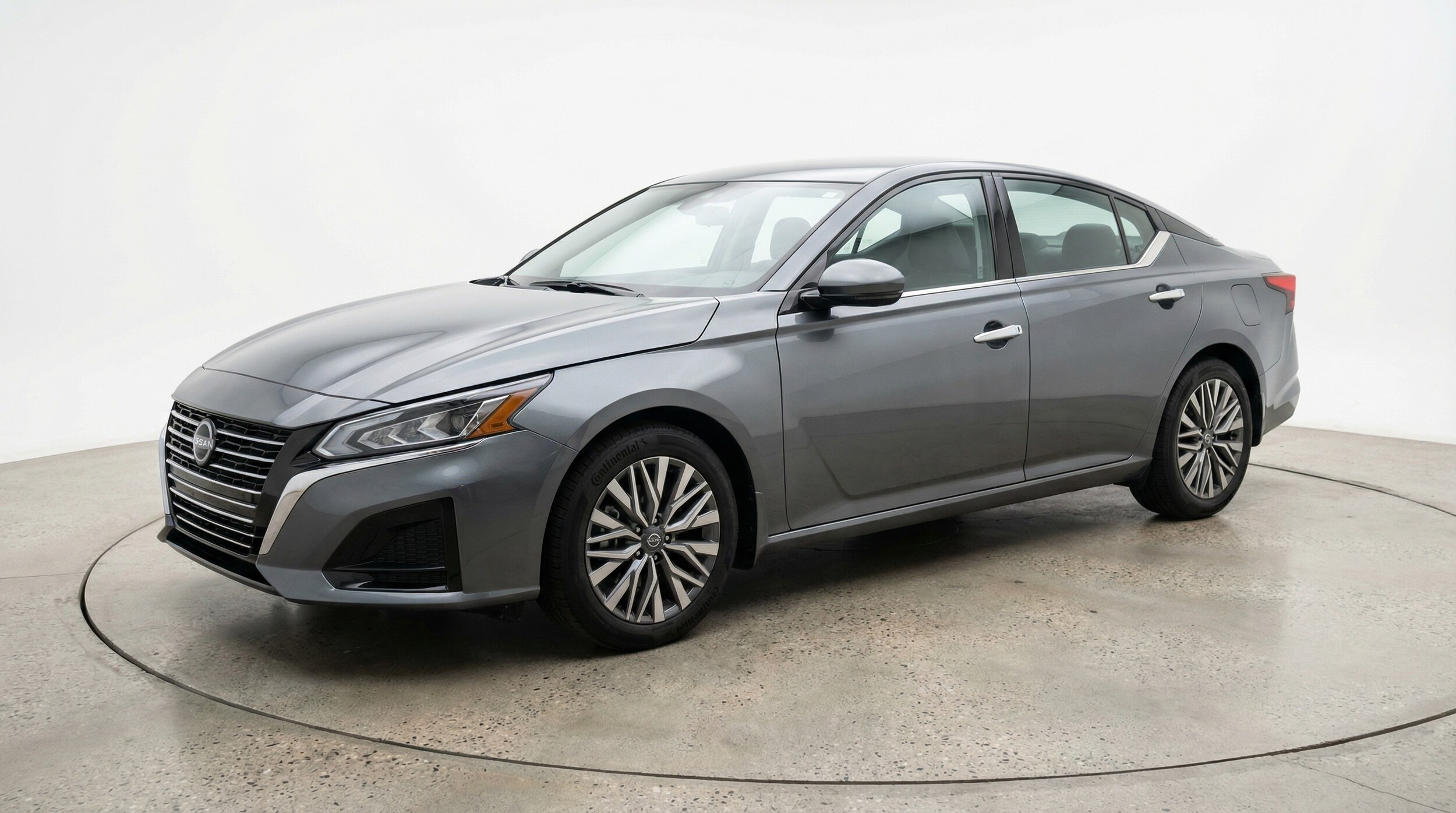 Thumbnail: 2025 Nissan Altima - 3