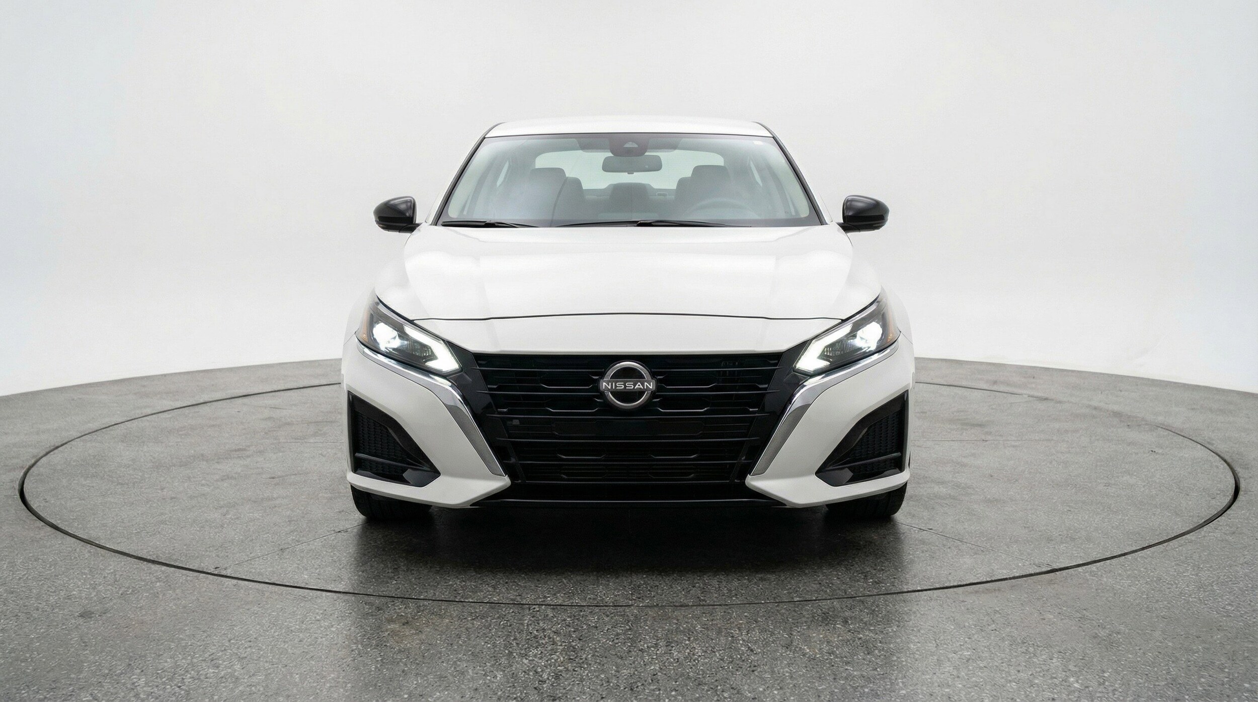Thumbnail: 2025 Nissan Altima - 2