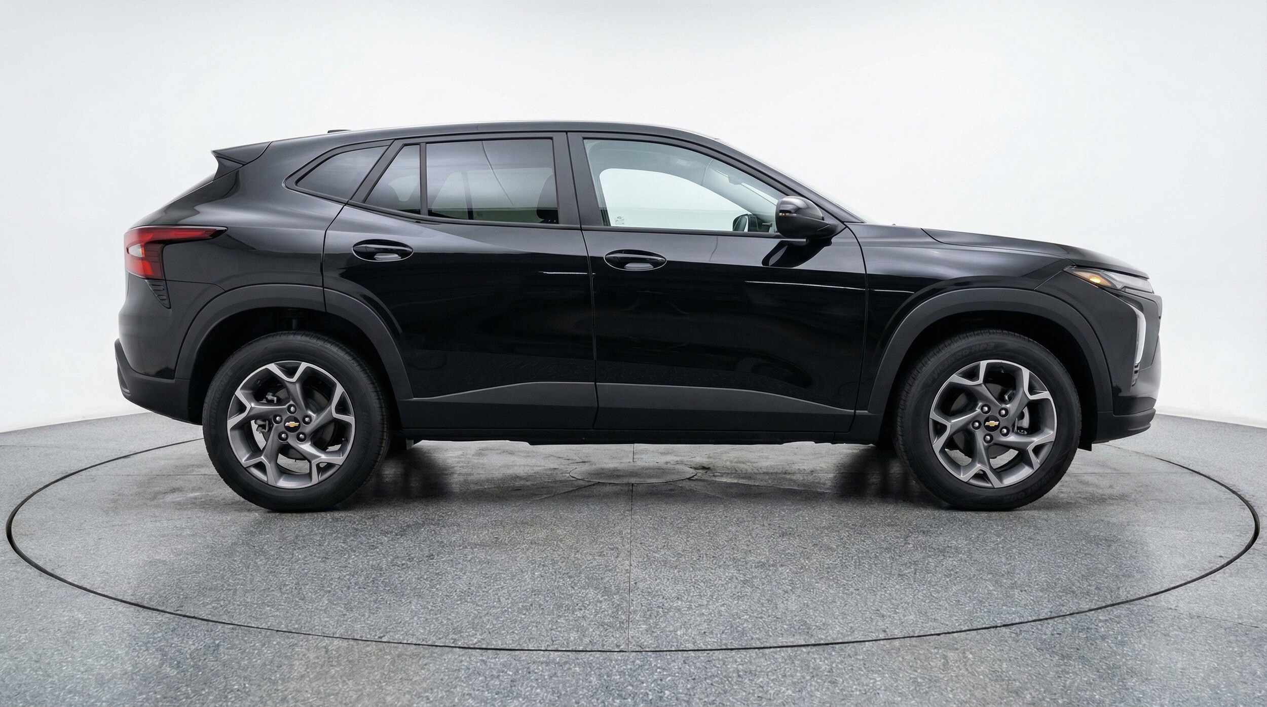 Thumbnail: 2025 Chevrolet Trax - 11