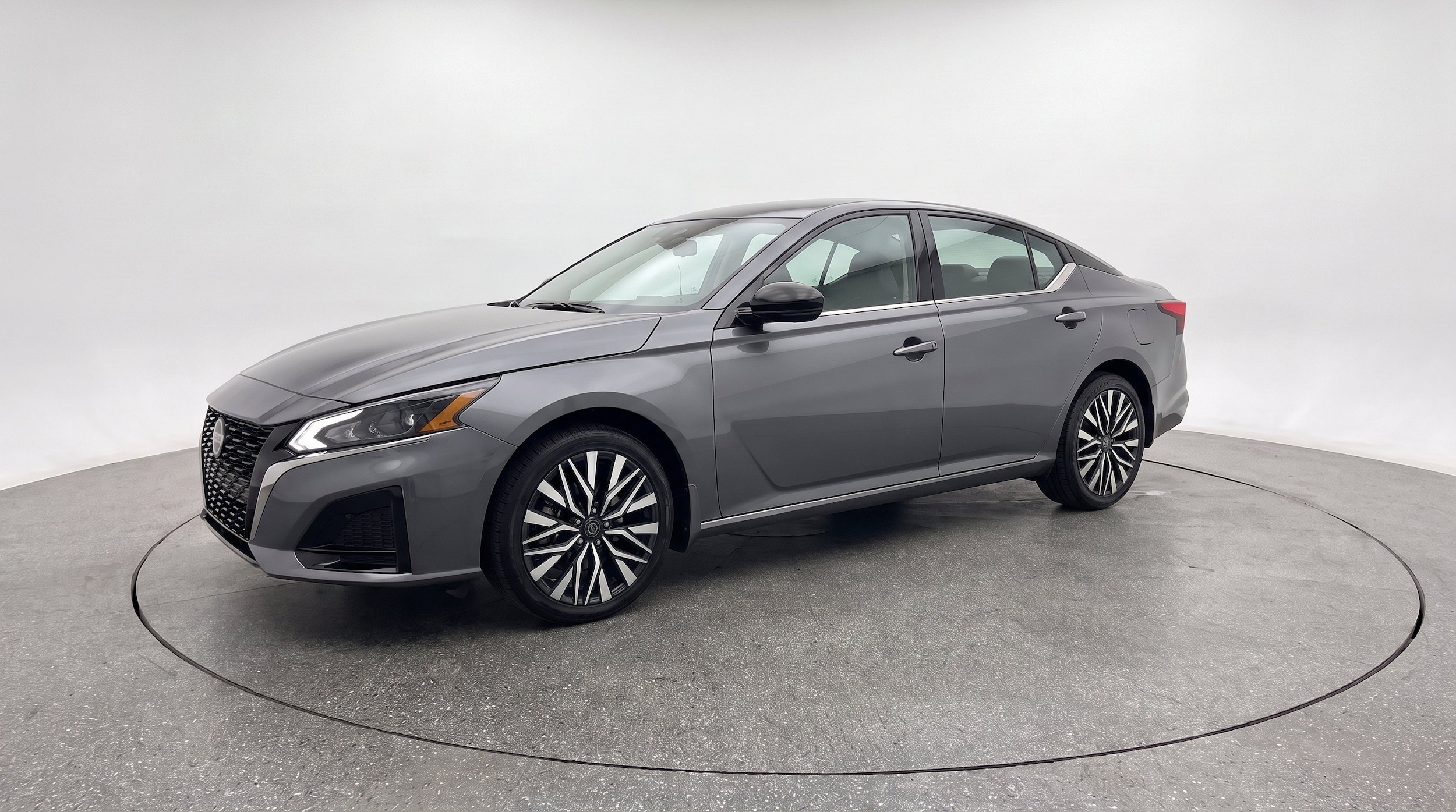 Thumbnail: 2025 Nissan Altima - 3
