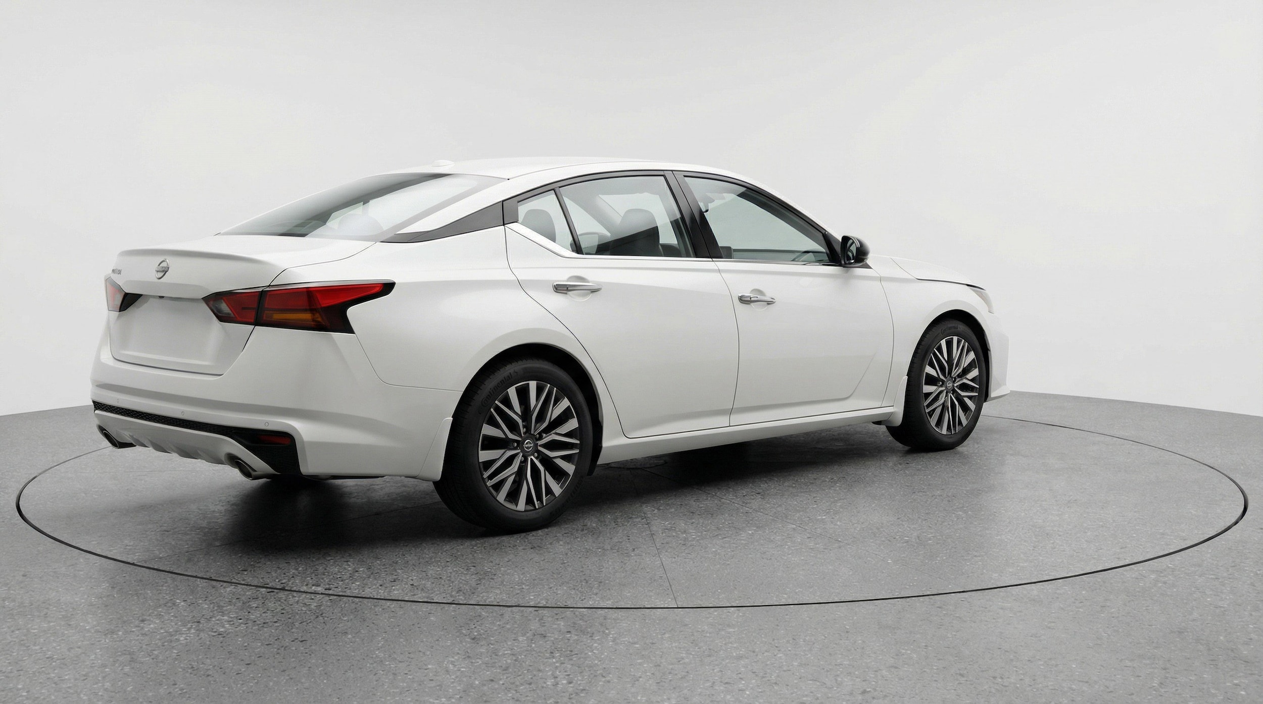 Thumbnail: 2025 Nissan Altima - 9