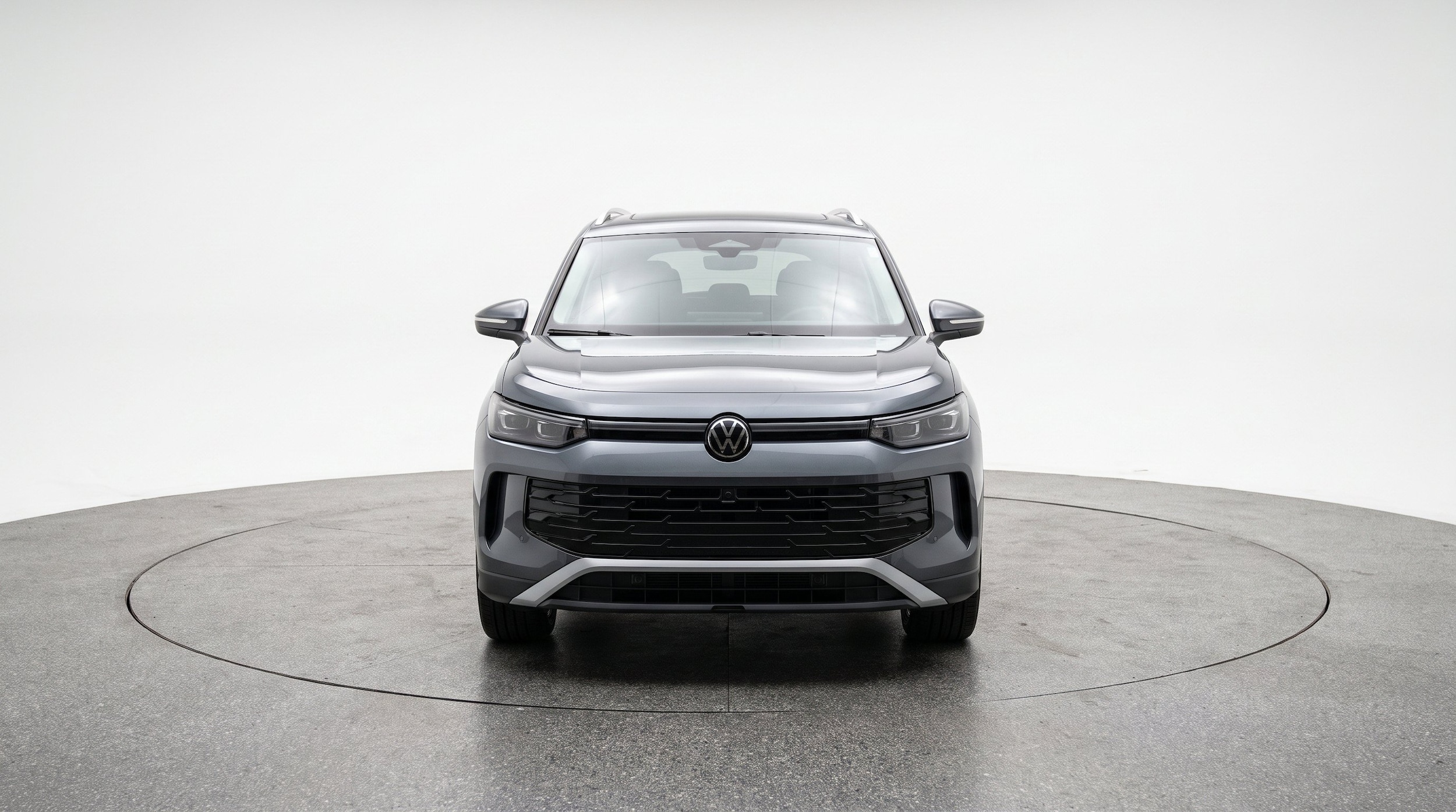 Thumbnail: 2026 Volkswagen Tiguan - 2