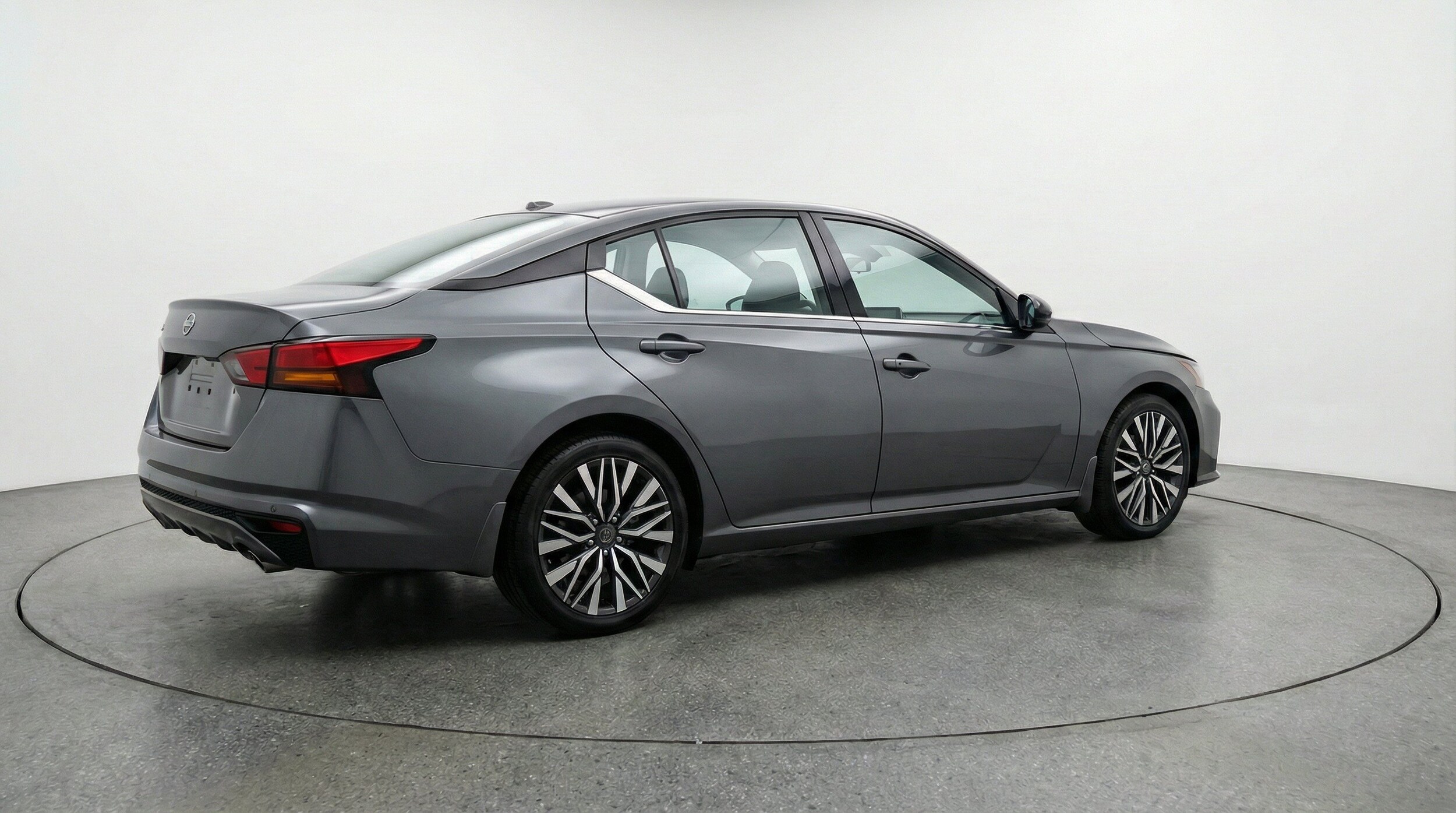 Thumbnail: 2025 Nissan Altima - 9