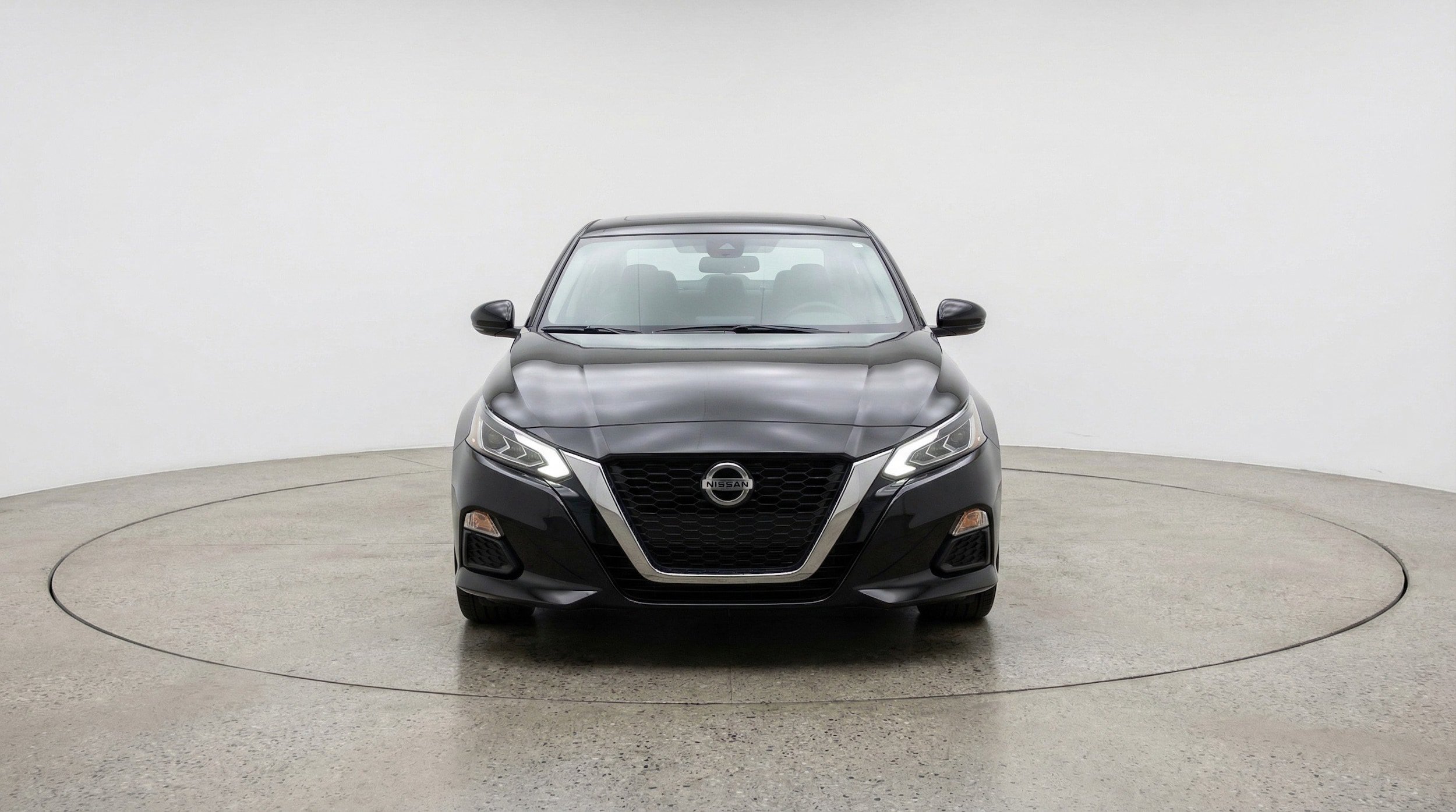 Thumbnail: 2025 Nissan Altima - 2