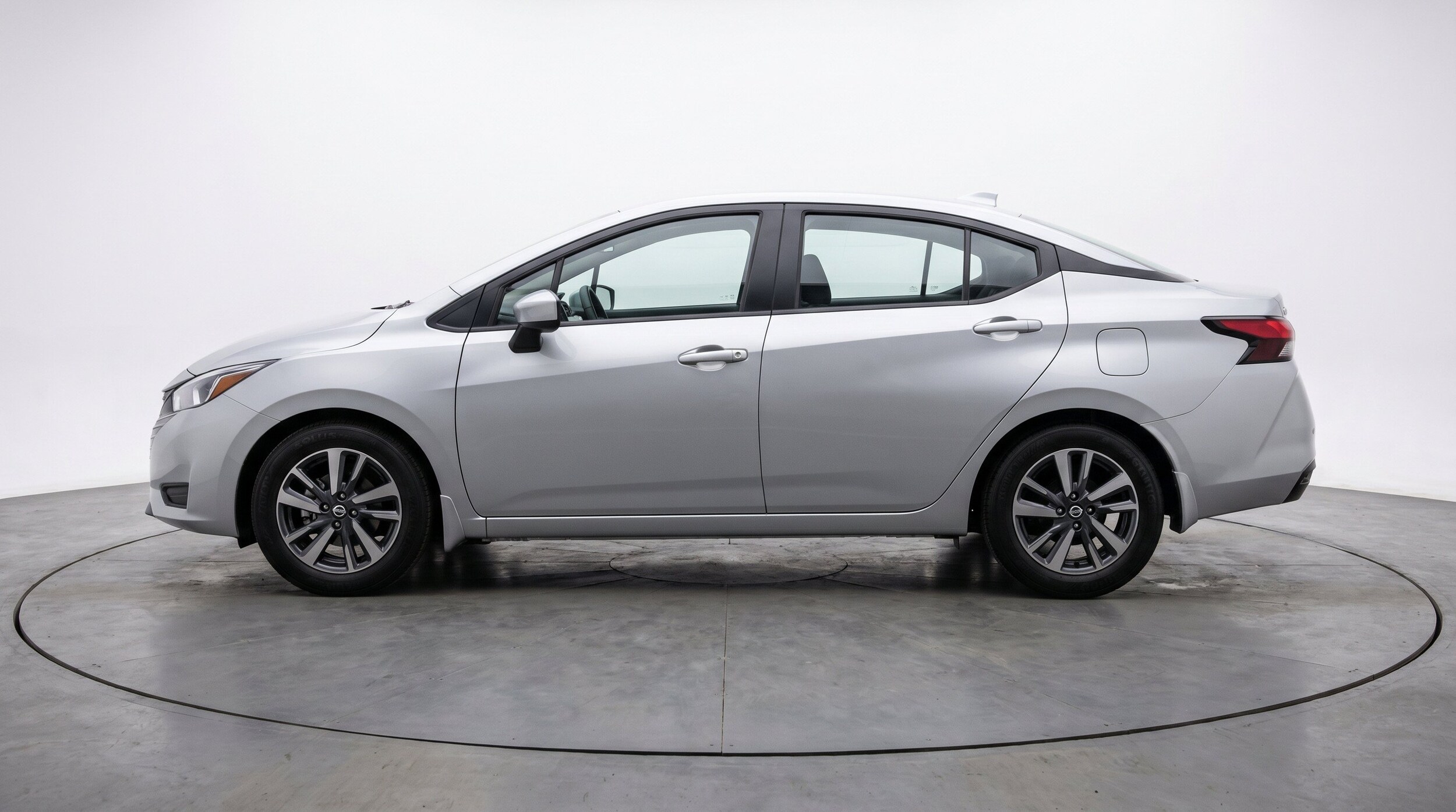 Thumbnail: 2025 Nissan Versa - 5