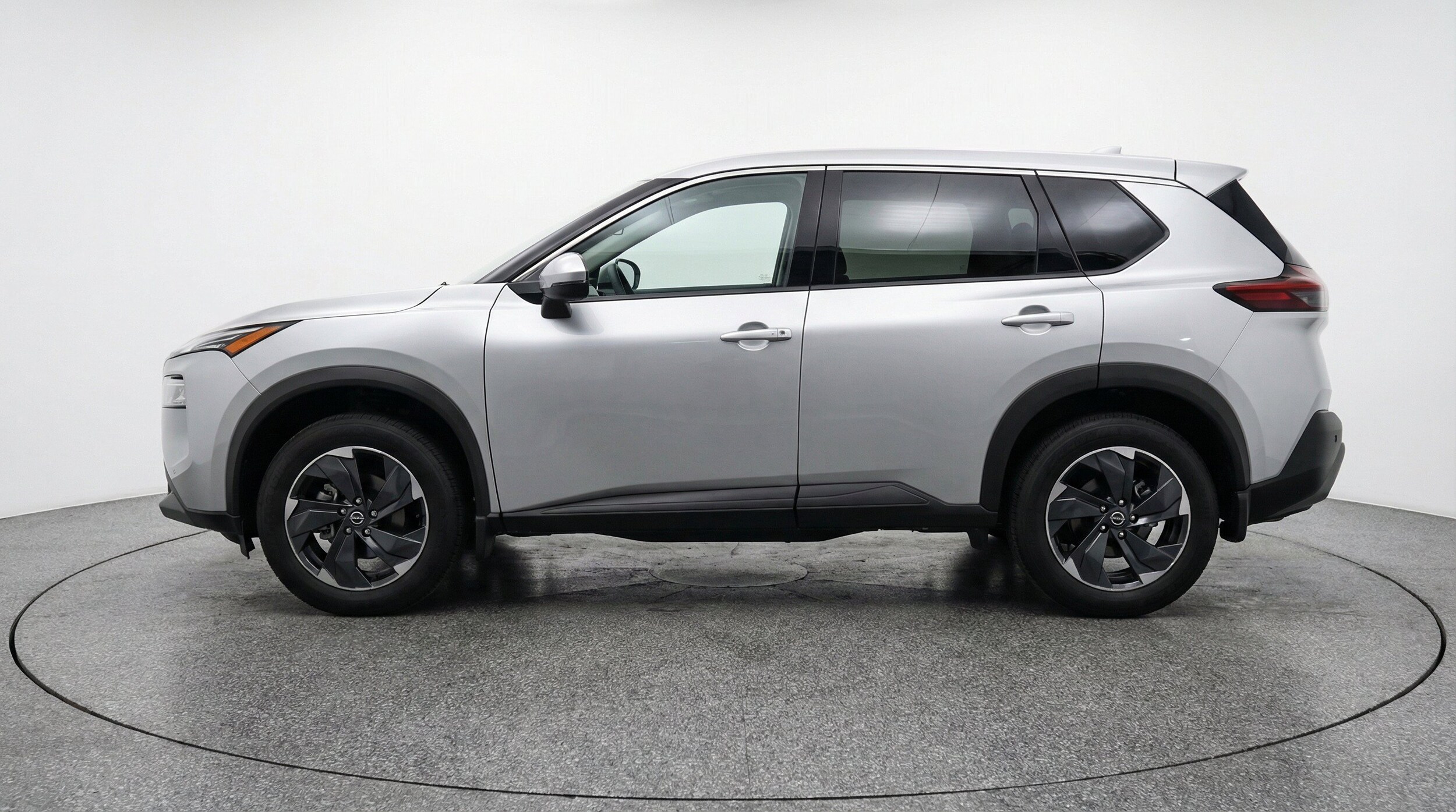 Thumbnail: 2025 Nissan Rogue - 5