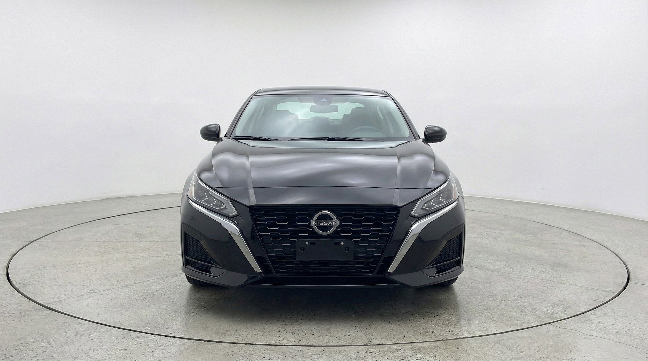 Thumbnail: 2025 Nissan Altima - 2