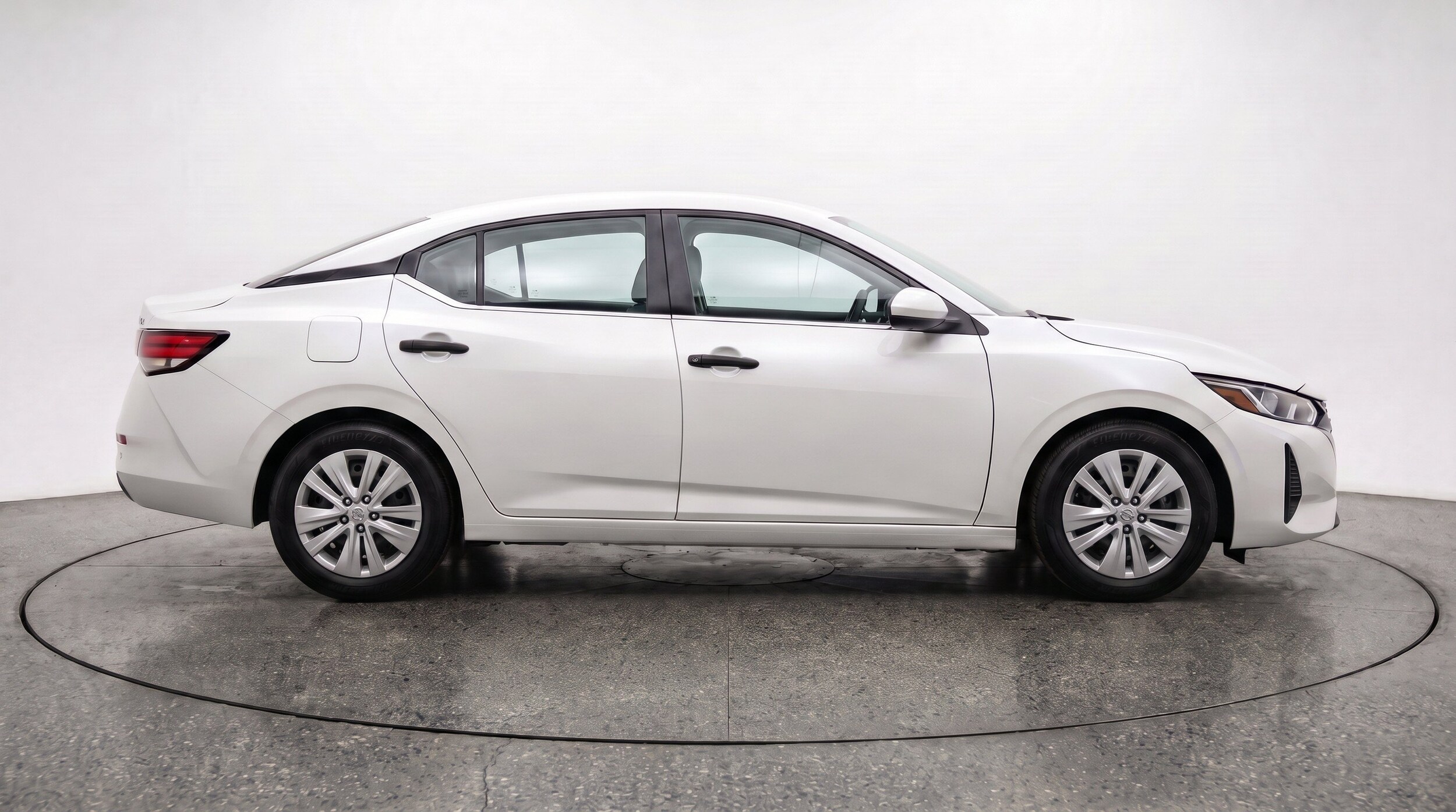 Thumbnail: 2025 Nissan Sentra - 11