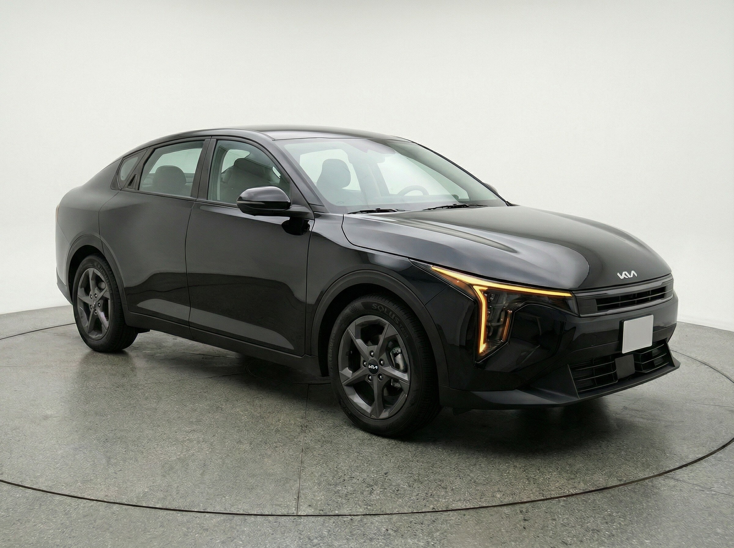 Thumbnail: 2025 Kia K4 - 1