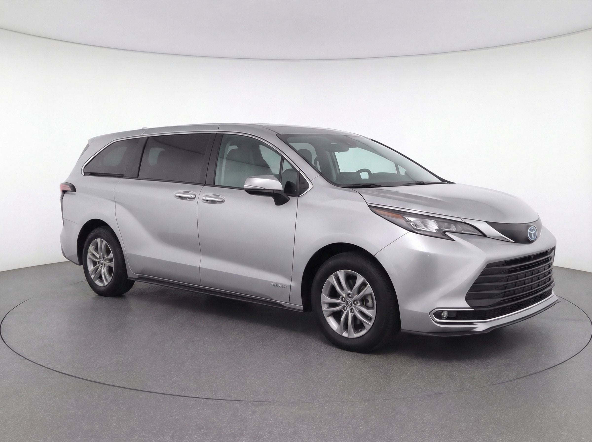 Thumbnail: 2024 Toyota Sienna - 1