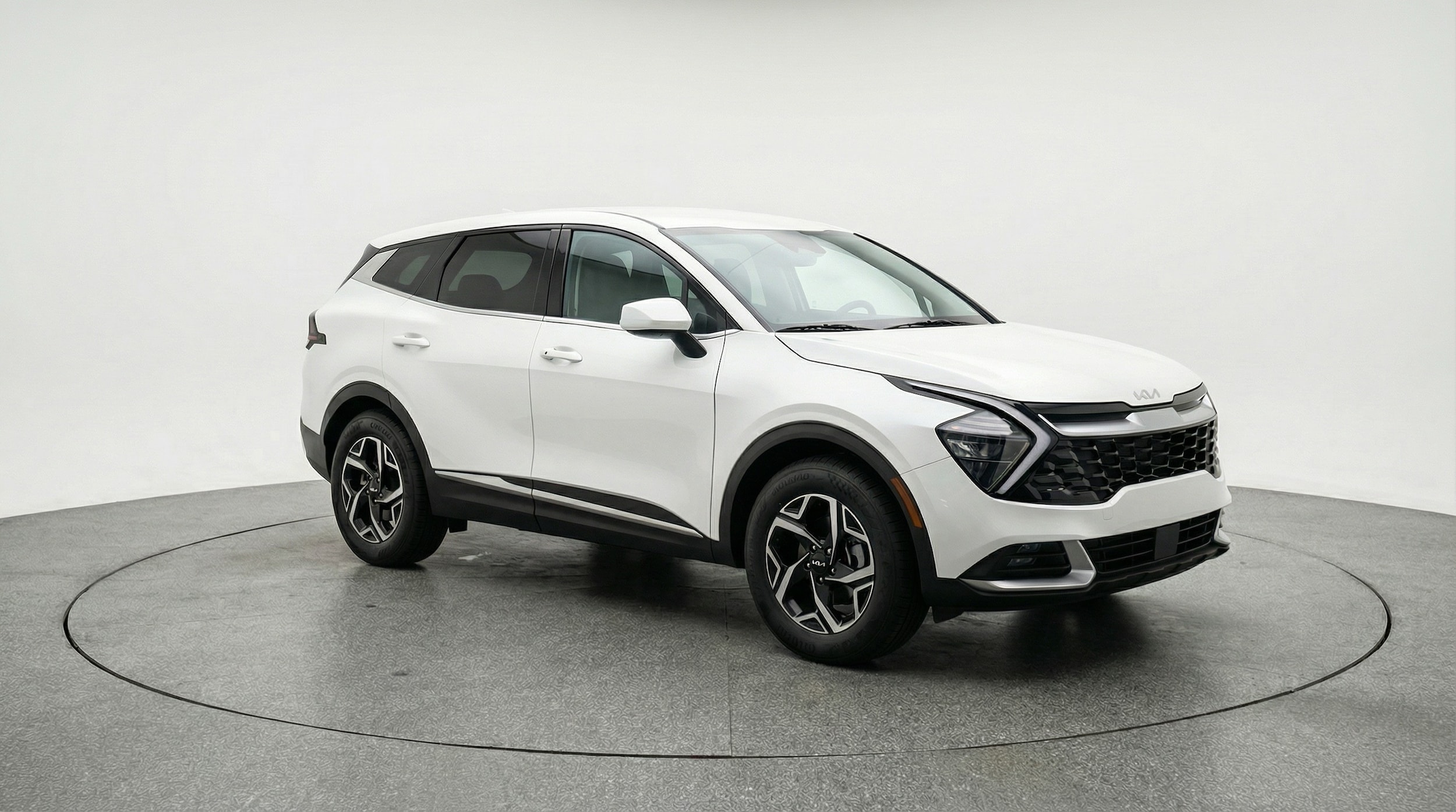 Thumbnail: 2025 Kia Sportage - 1