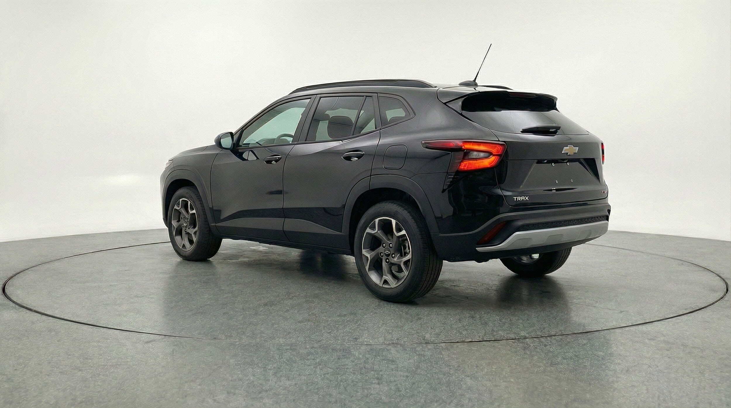 Thumbnail: 2025 Chevrolet Trax - 6