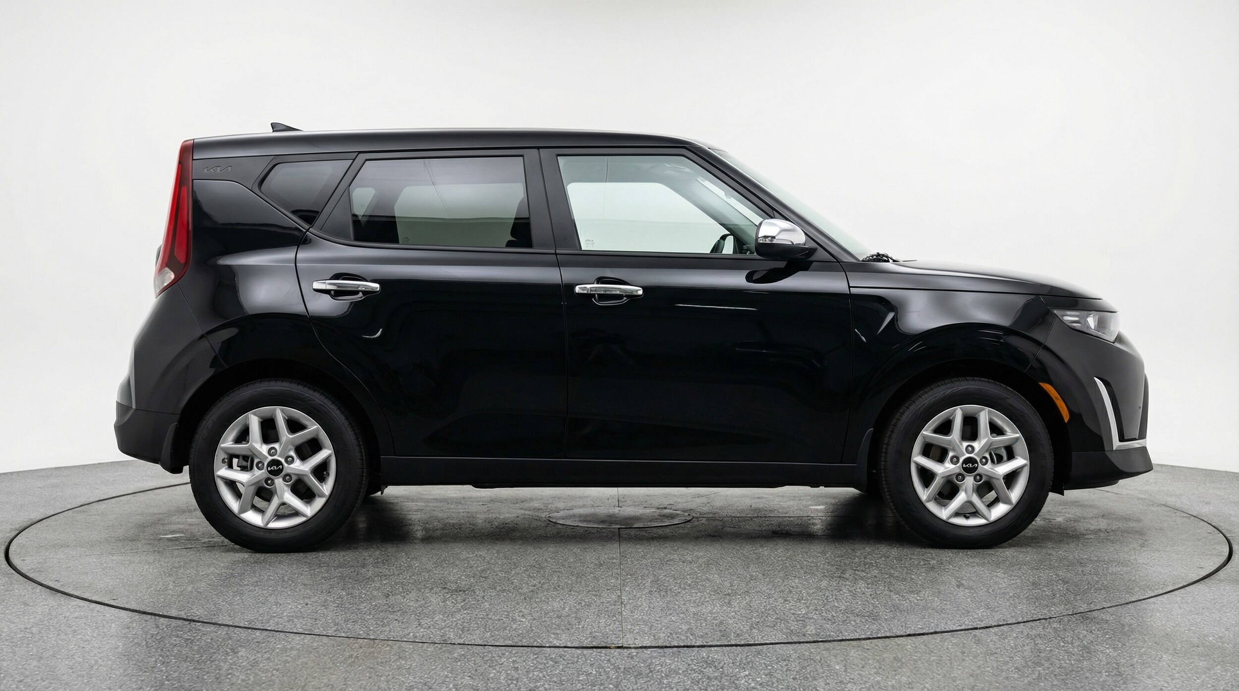 Thumbnail: 2025 Kia Soul - 8