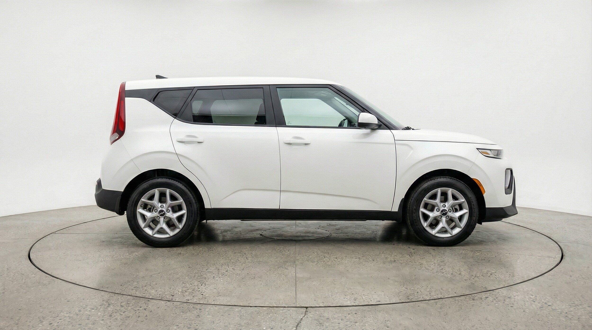 Thumbnail: 2025 Kia Soul - 8