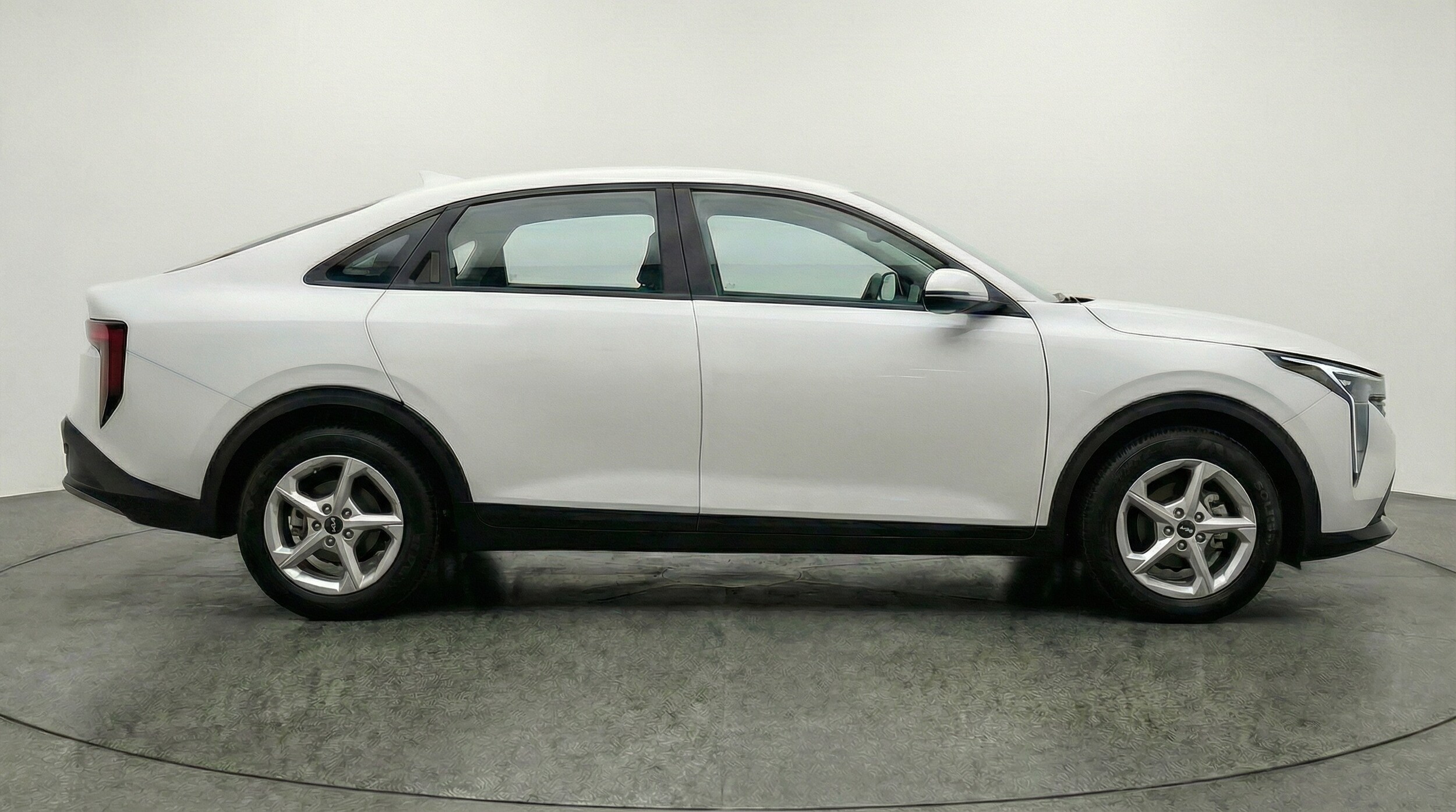 Thumbnail: 2025 Kia K4 - 8