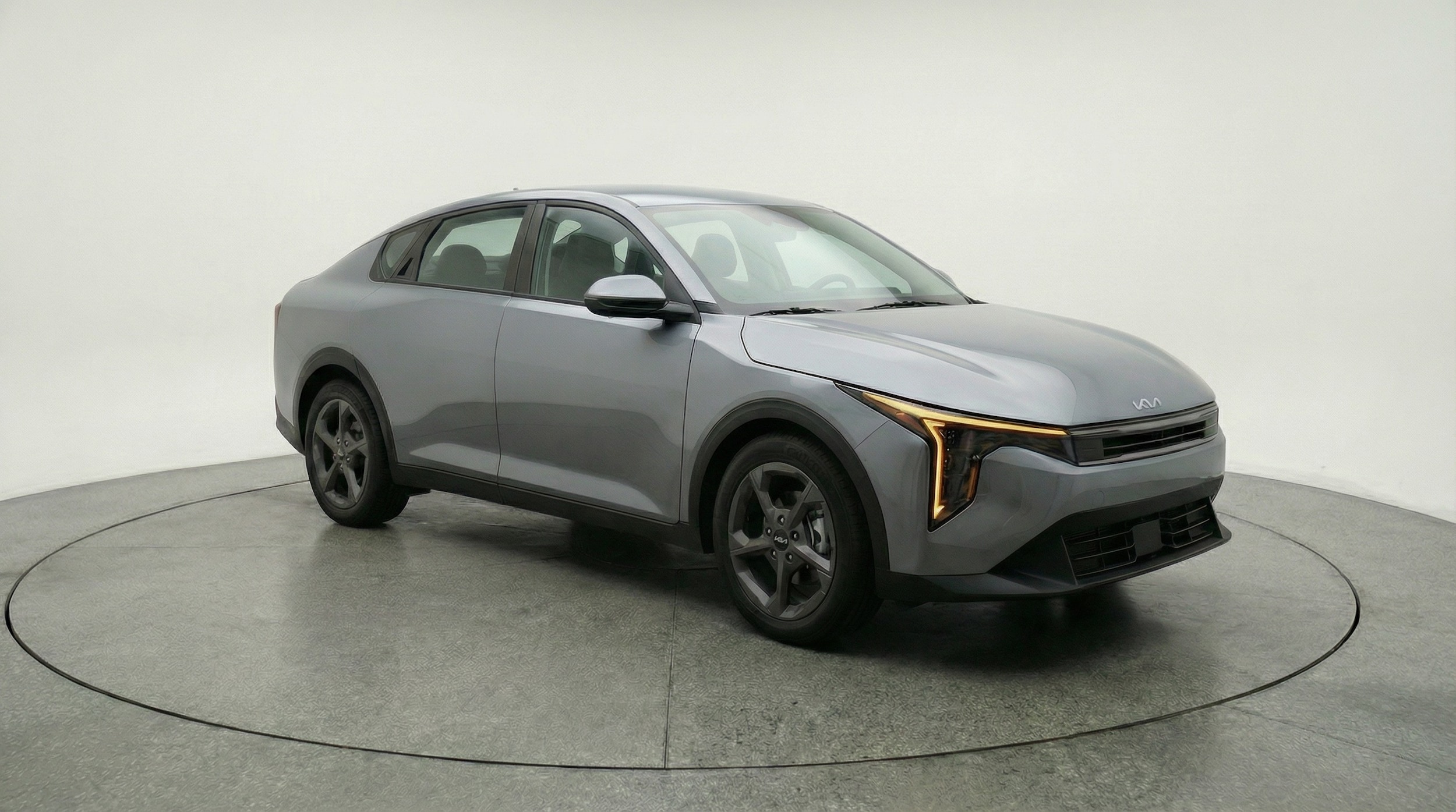 Thumbnail: 2025 Kia K4 - 1