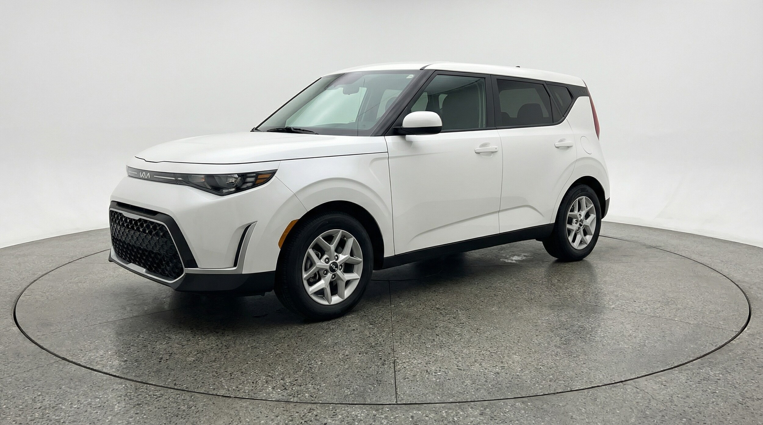 Thumbnail: 2025 Kia Soul - 3