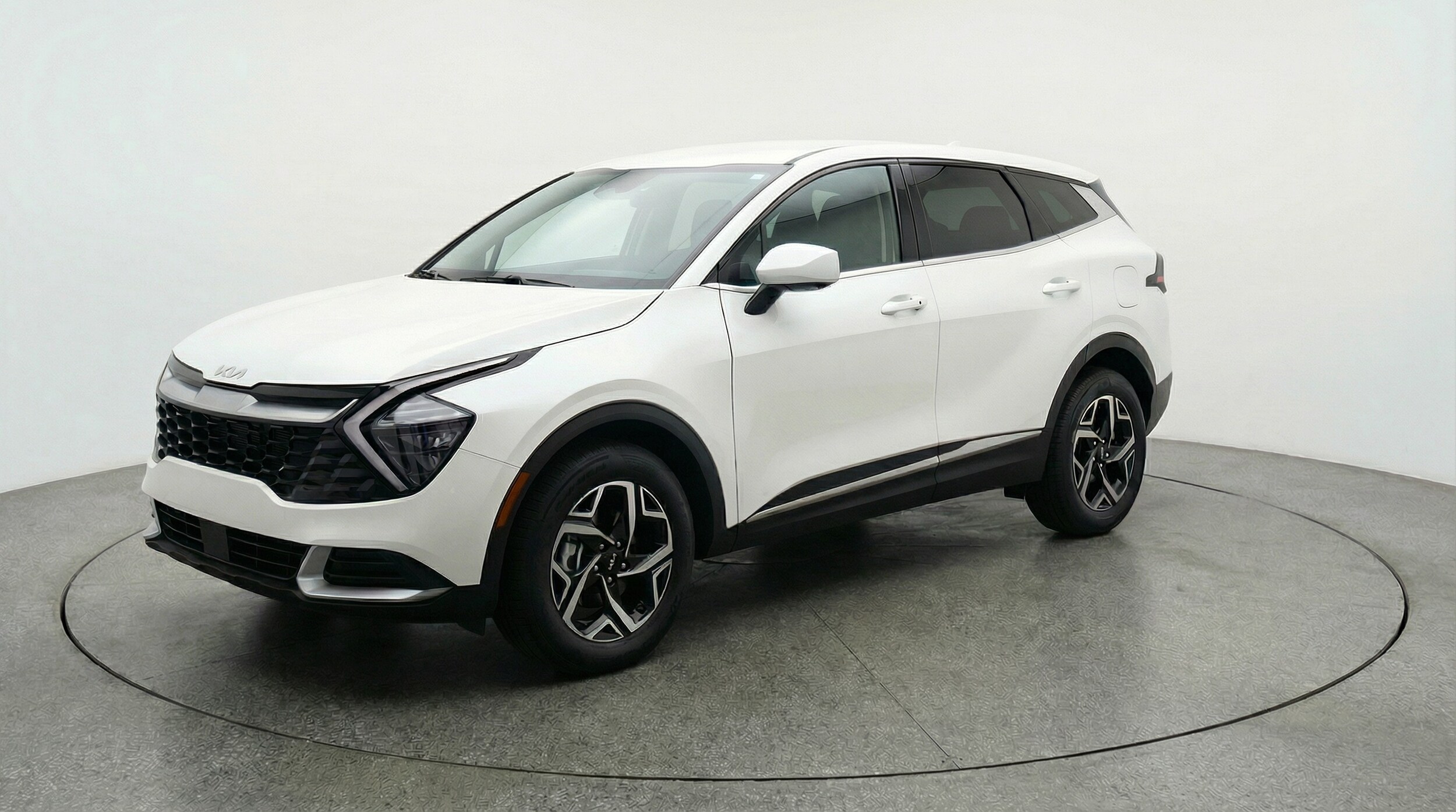 Thumbnail: 2025 Kia Sportage - 3