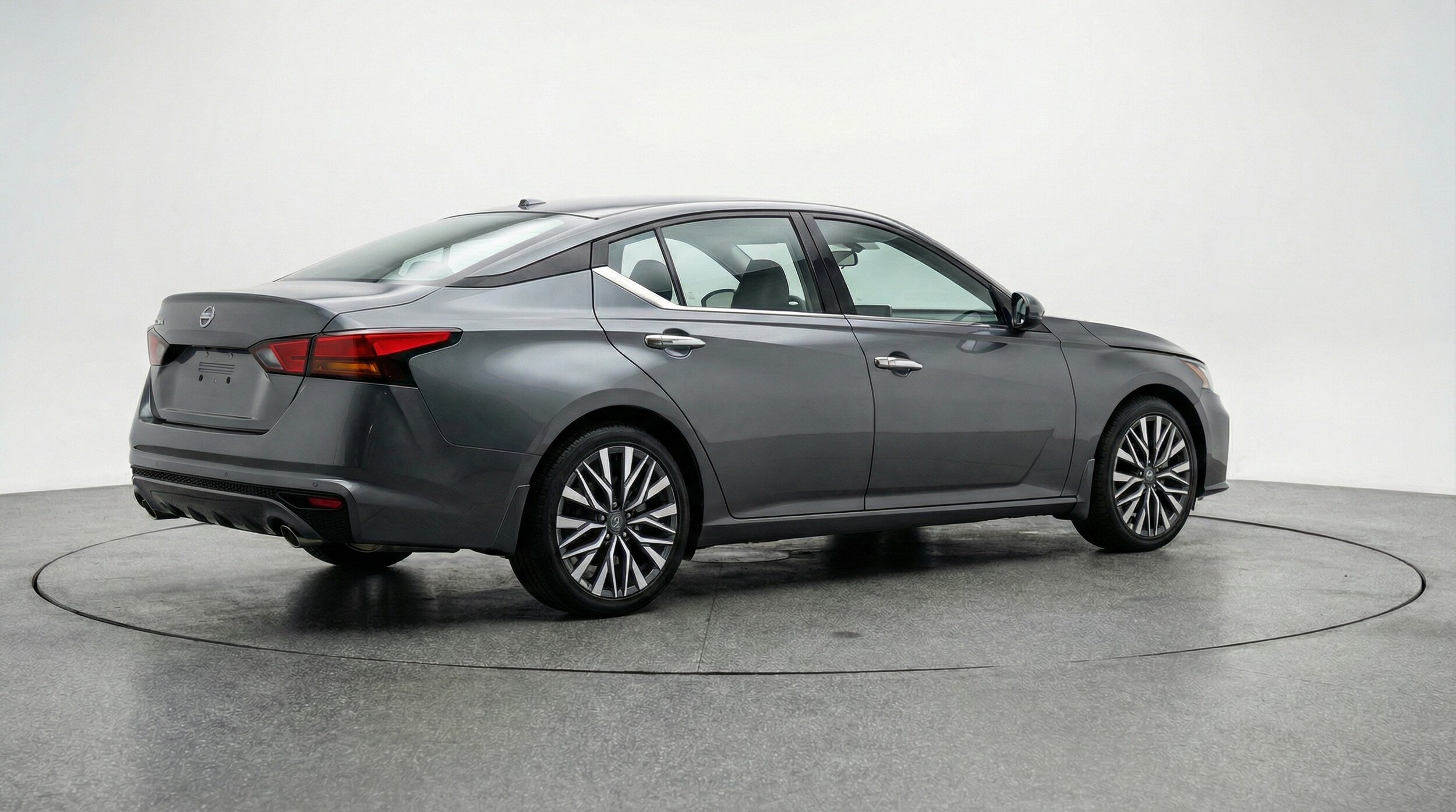 Thumbnail: 2025 Nissan Altima - 7