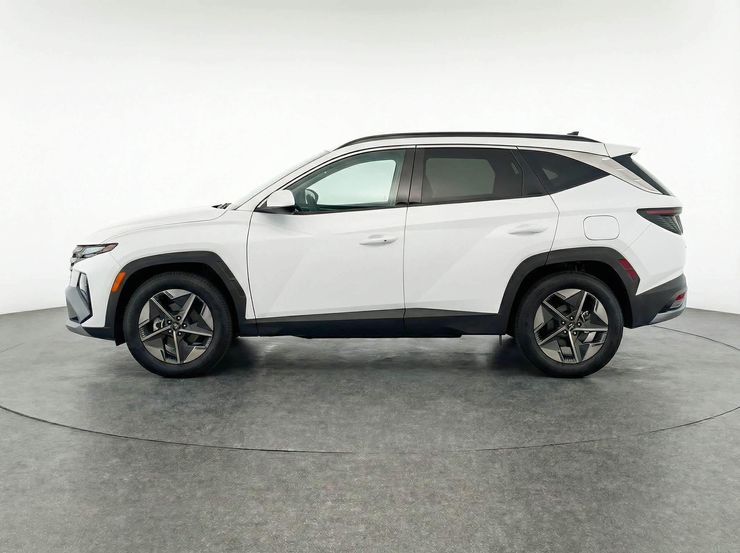 Thumbnail: 2025 Hyundai Tucson - 4