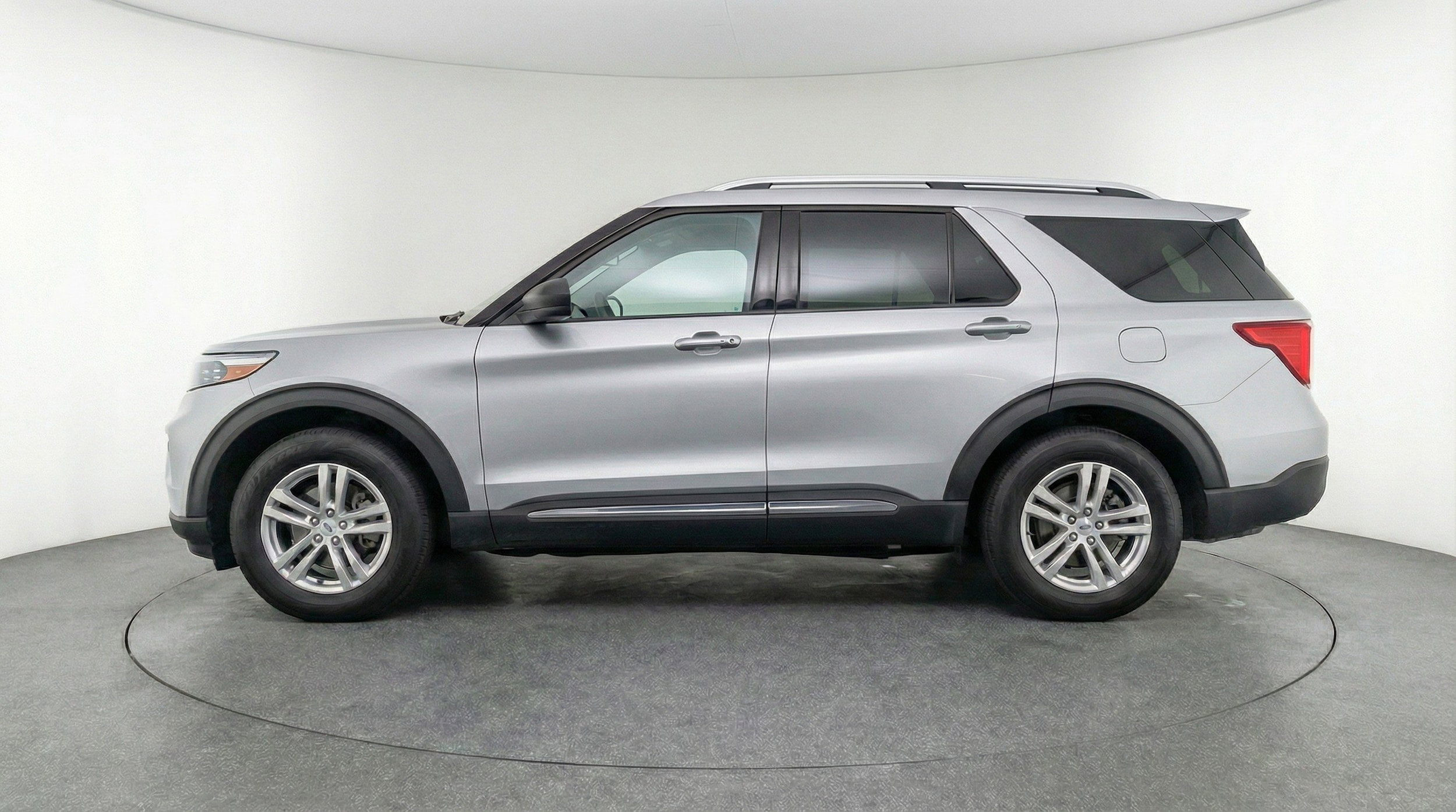 Thumbnail: 2024 Ford Explorer - 5