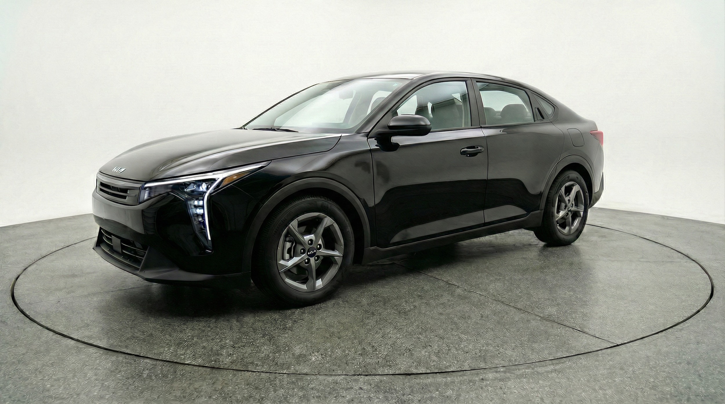 Thumbnail: 2025 Kia K4 - 3