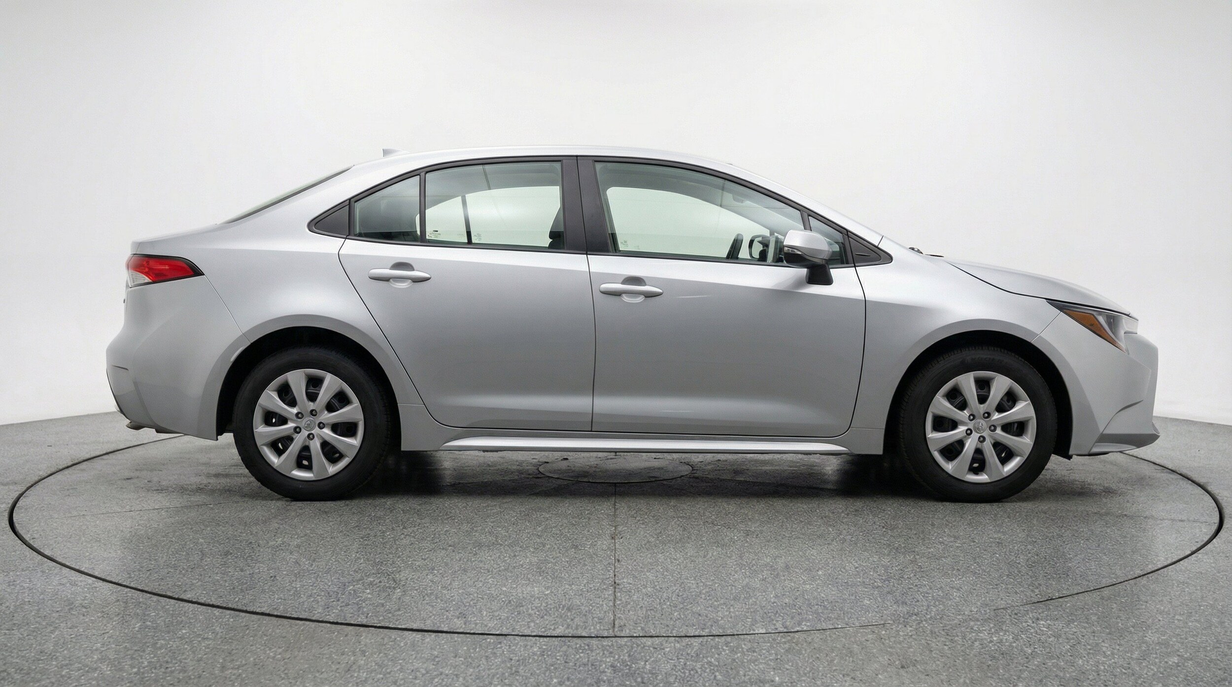 Thumbnail: 2025 Toyota Corolla - 11