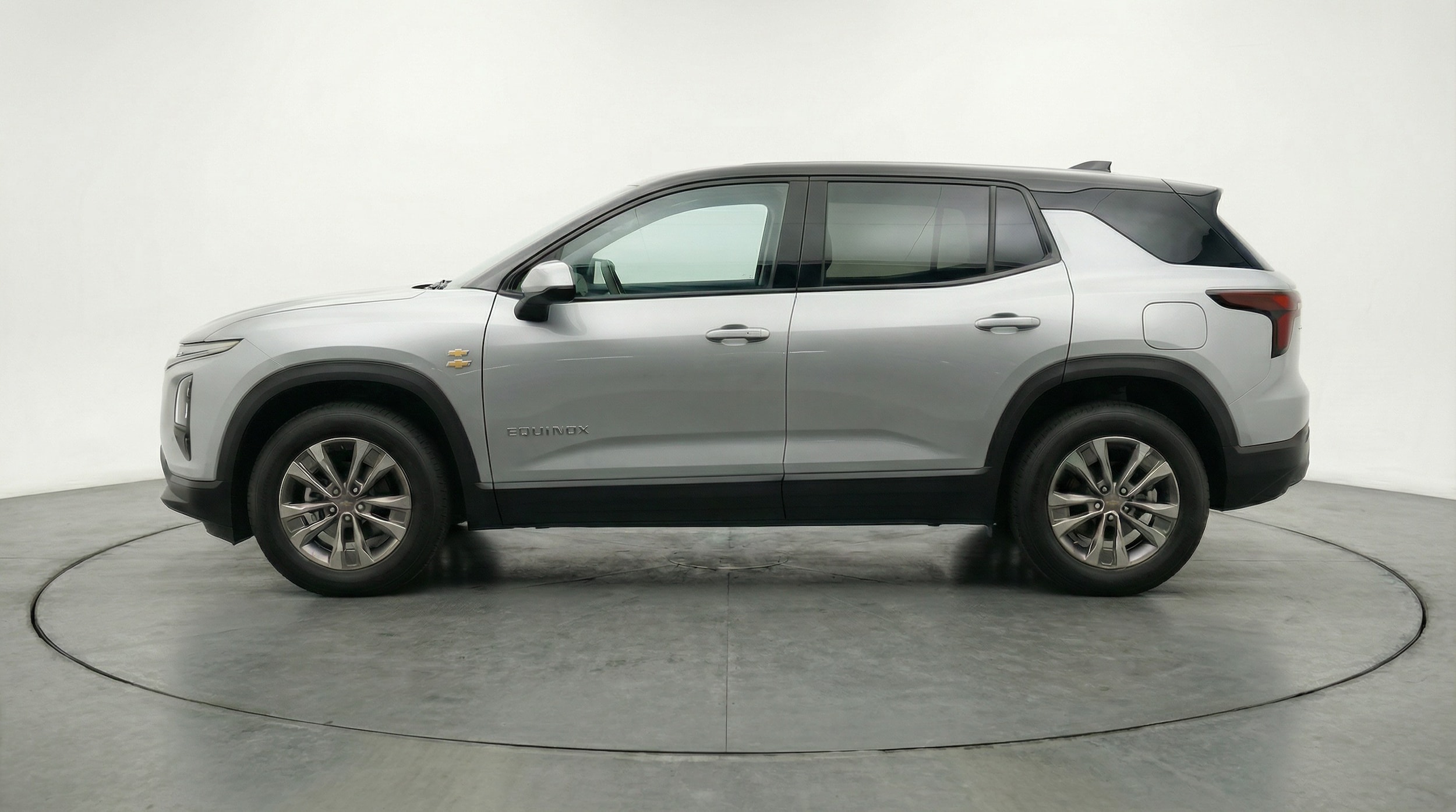 Thumbnail: 2025 Chevrolet Equinox - 4