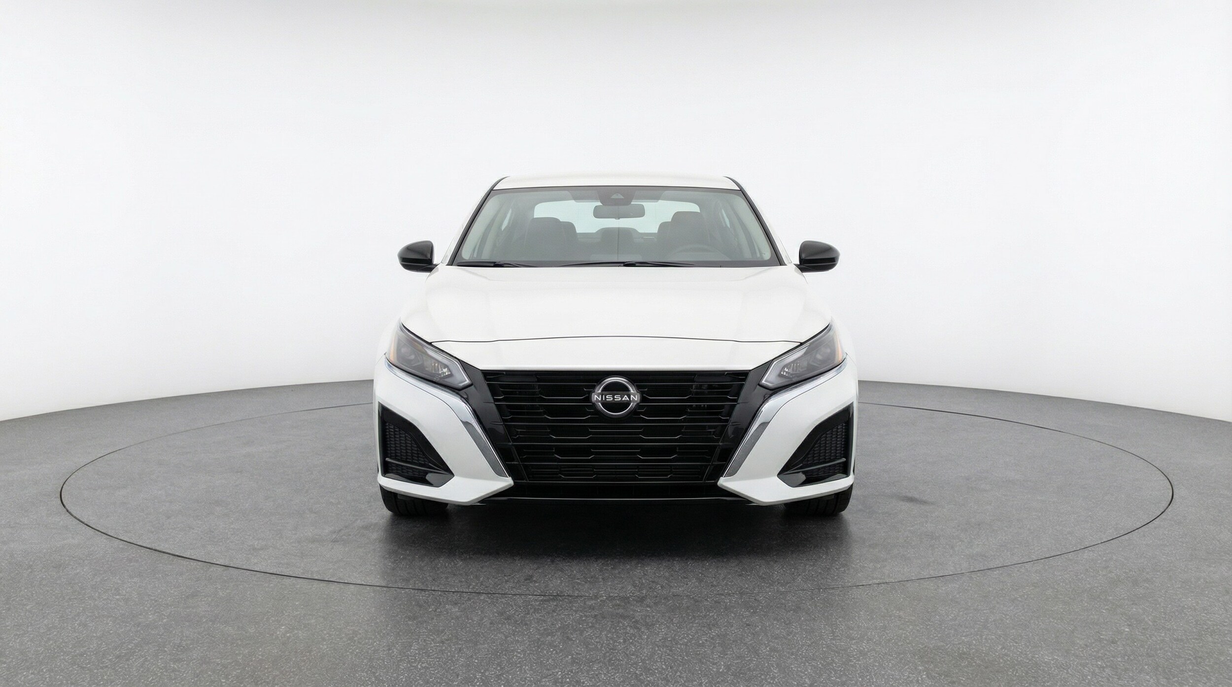 Thumbnail: 2025 Nissan Altima - 2