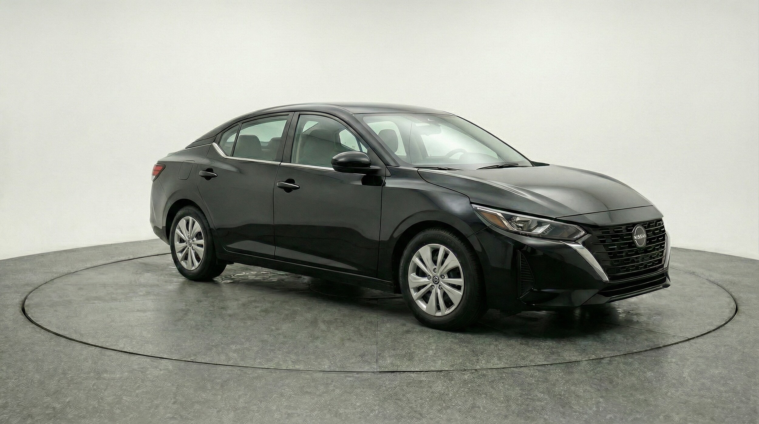 Thumbnail: 2025 Nissan Sentra - 1