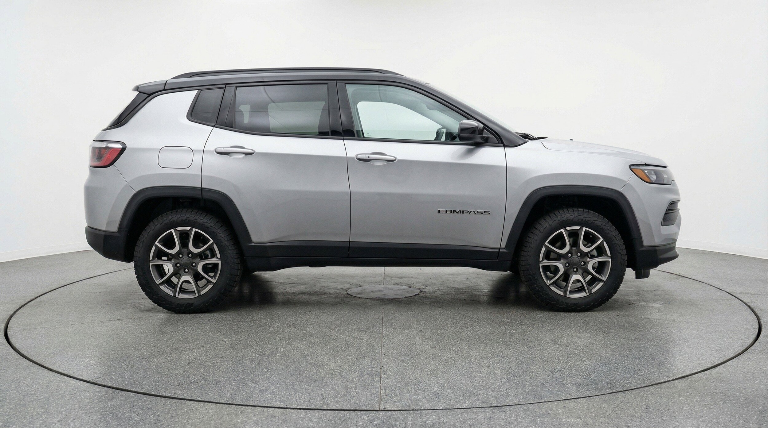 Thumbnail: 2025 Jeep Compass - 11