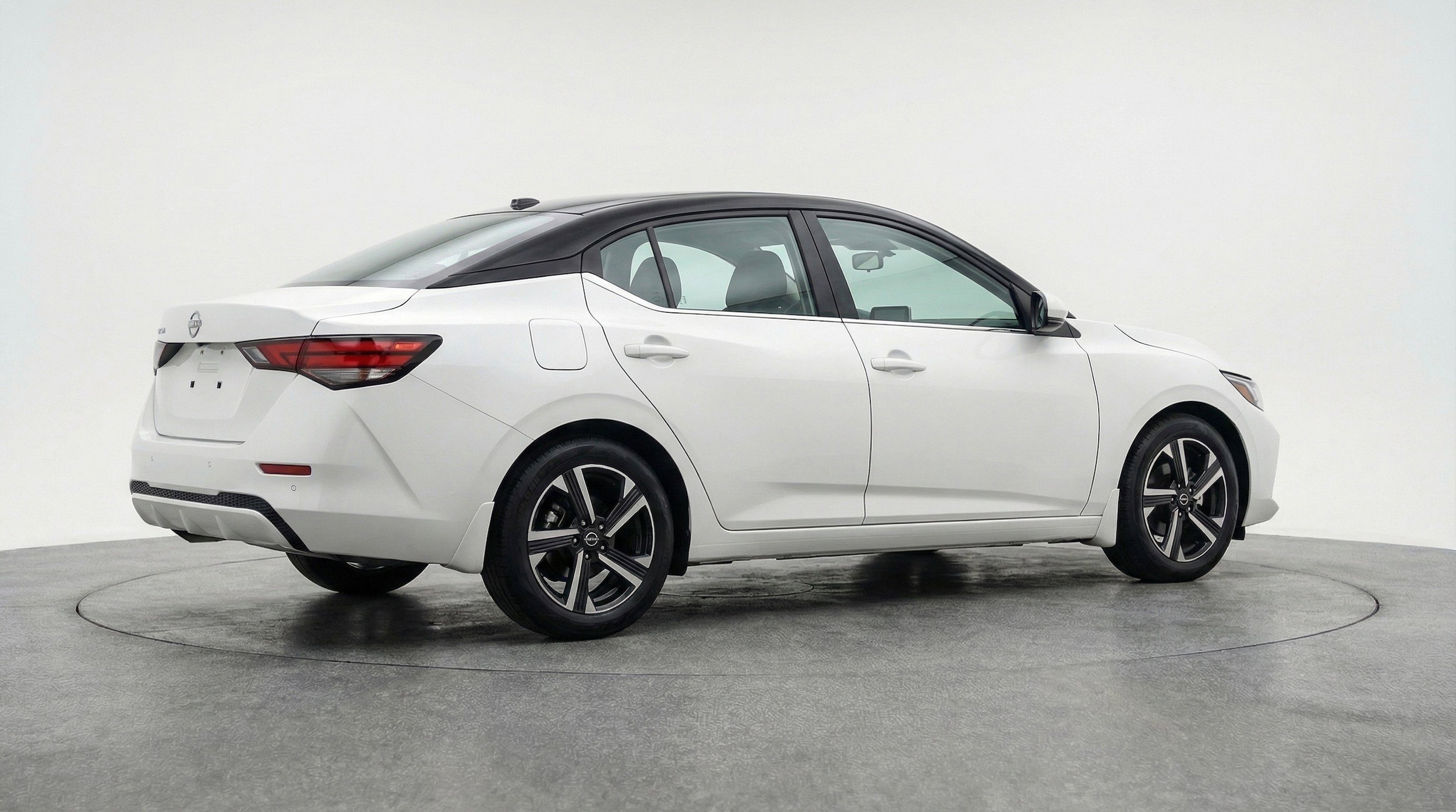 Thumbnail: 2025 Nissan Sentra - 9