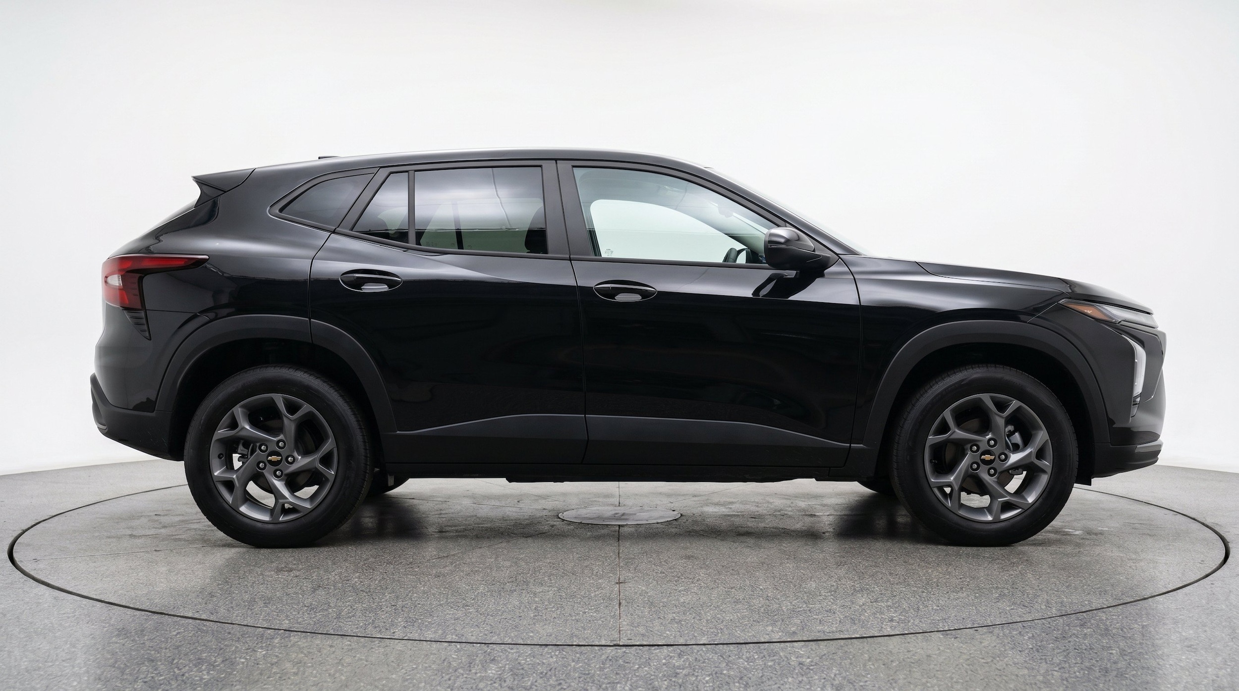 Thumbnail: 2025 Chevrolet Trax - 11