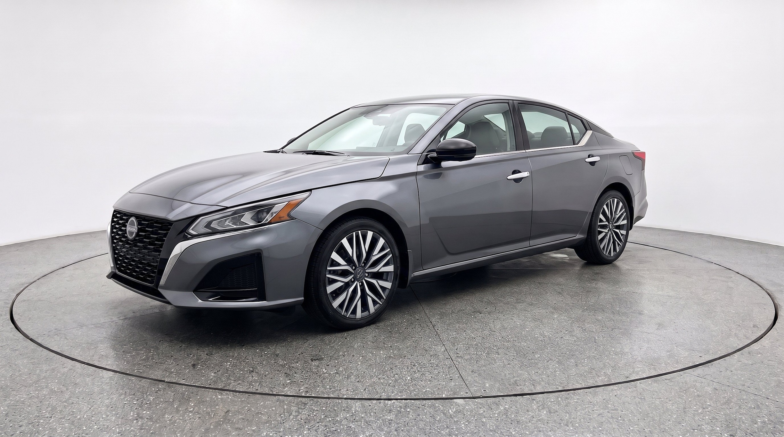 Thumbnail: 2025 Nissan Altima - 3