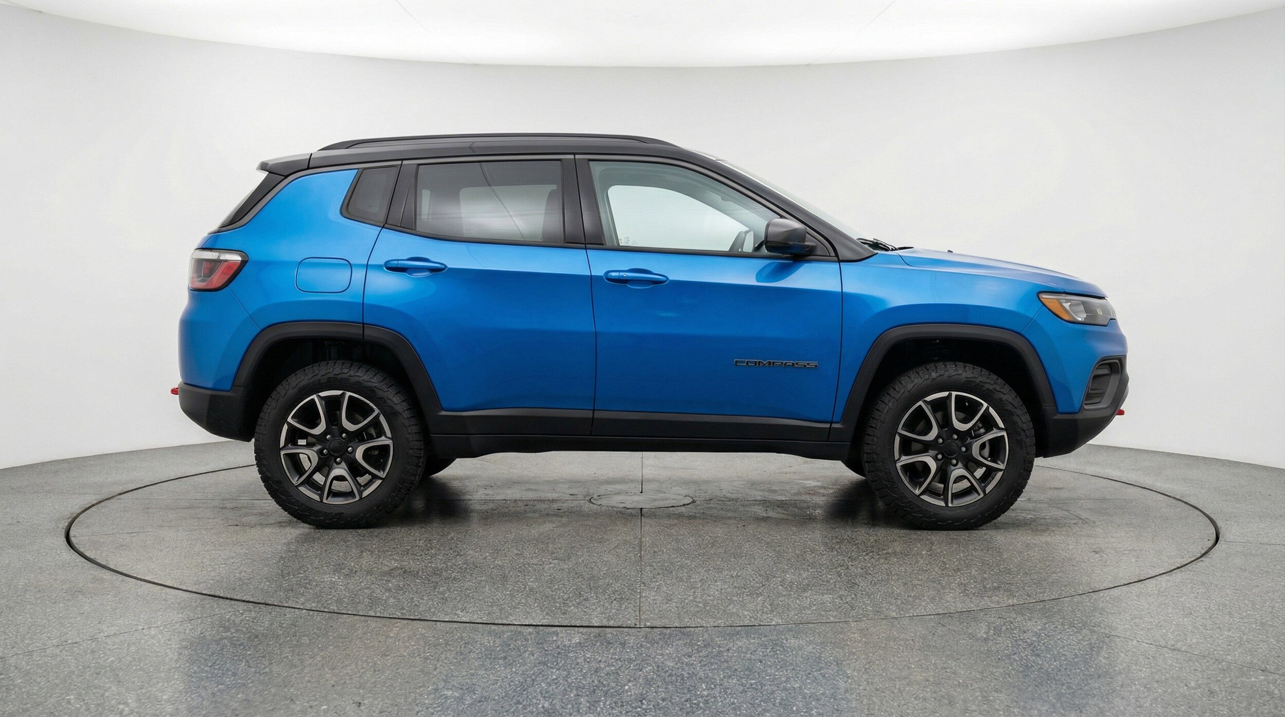 Thumbnail: 2025 Jeep Compass - 11