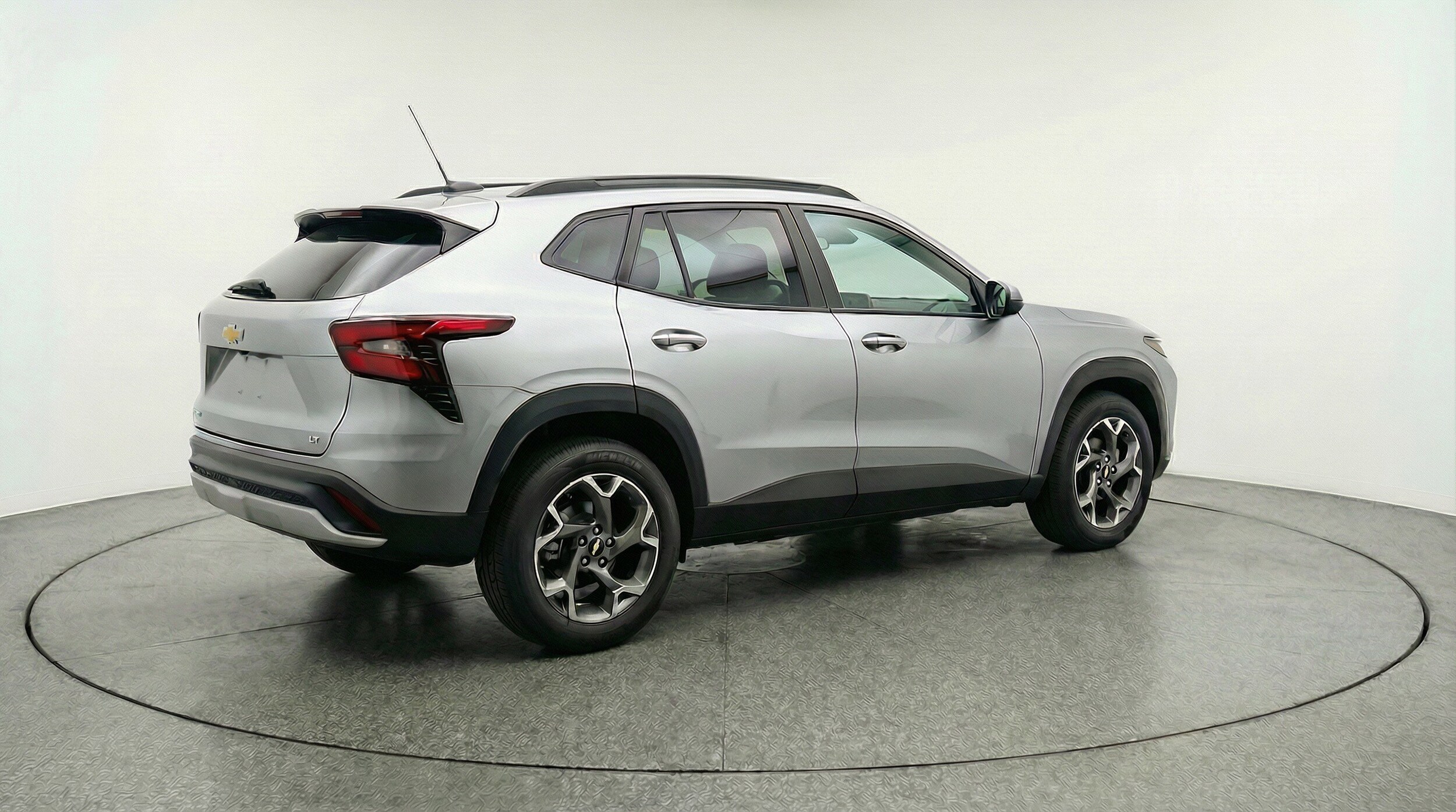 Thumbnail: 2025 Chevrolet Trax - 9