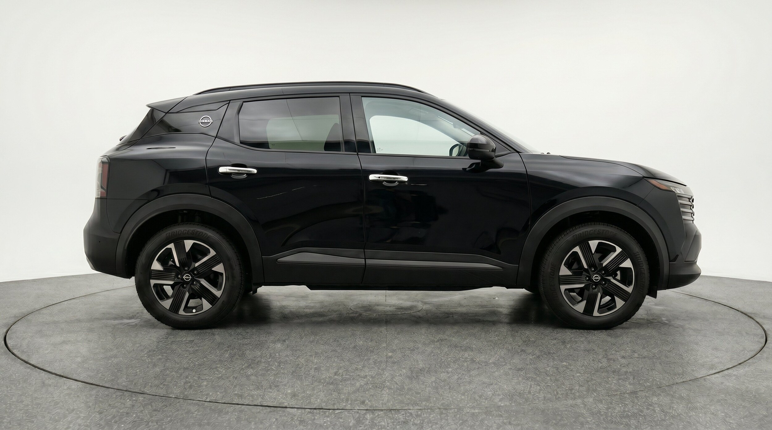 Thumbnail: 2026 Nissan Kicks - 11