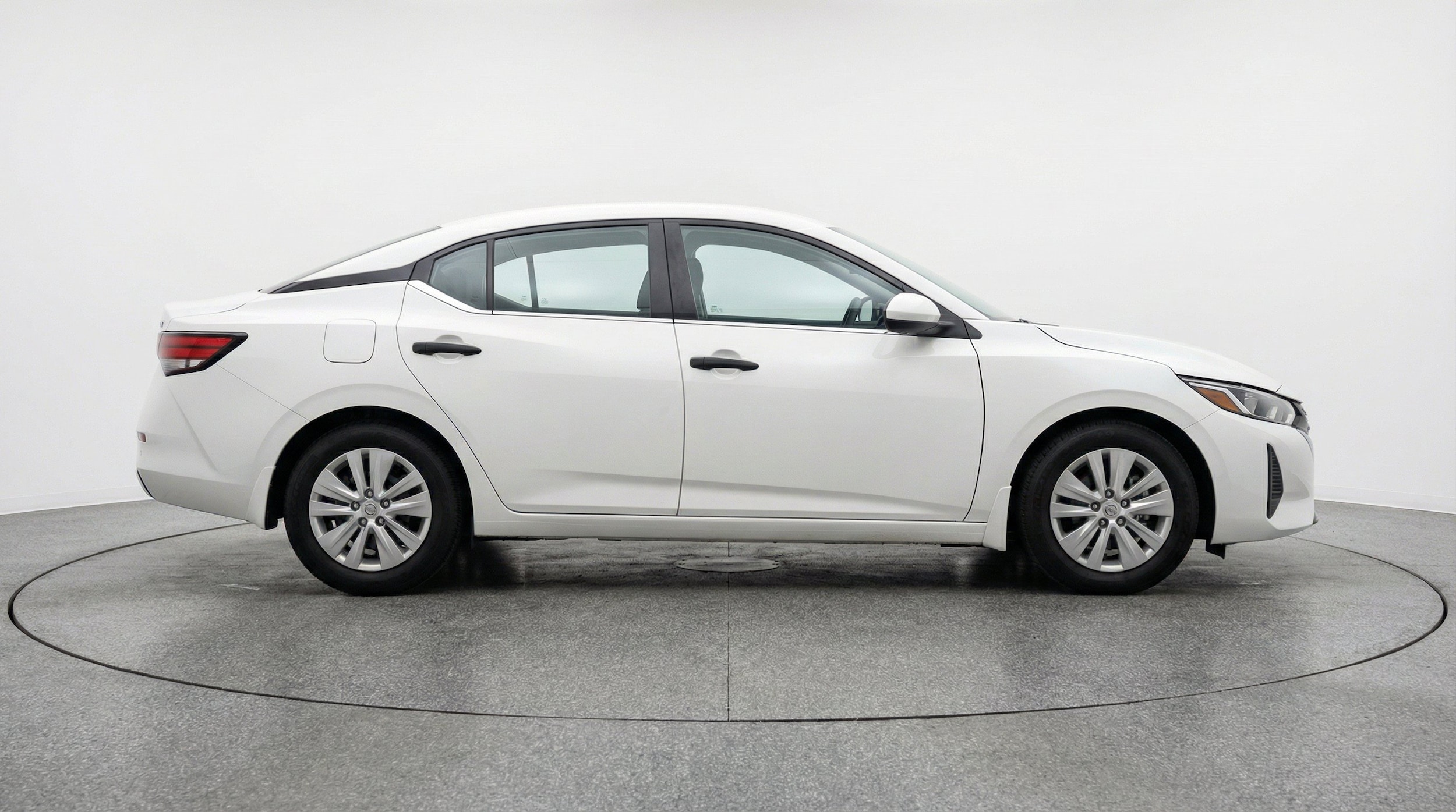 Thumbnail: 2025 Nissan Sentra - 11