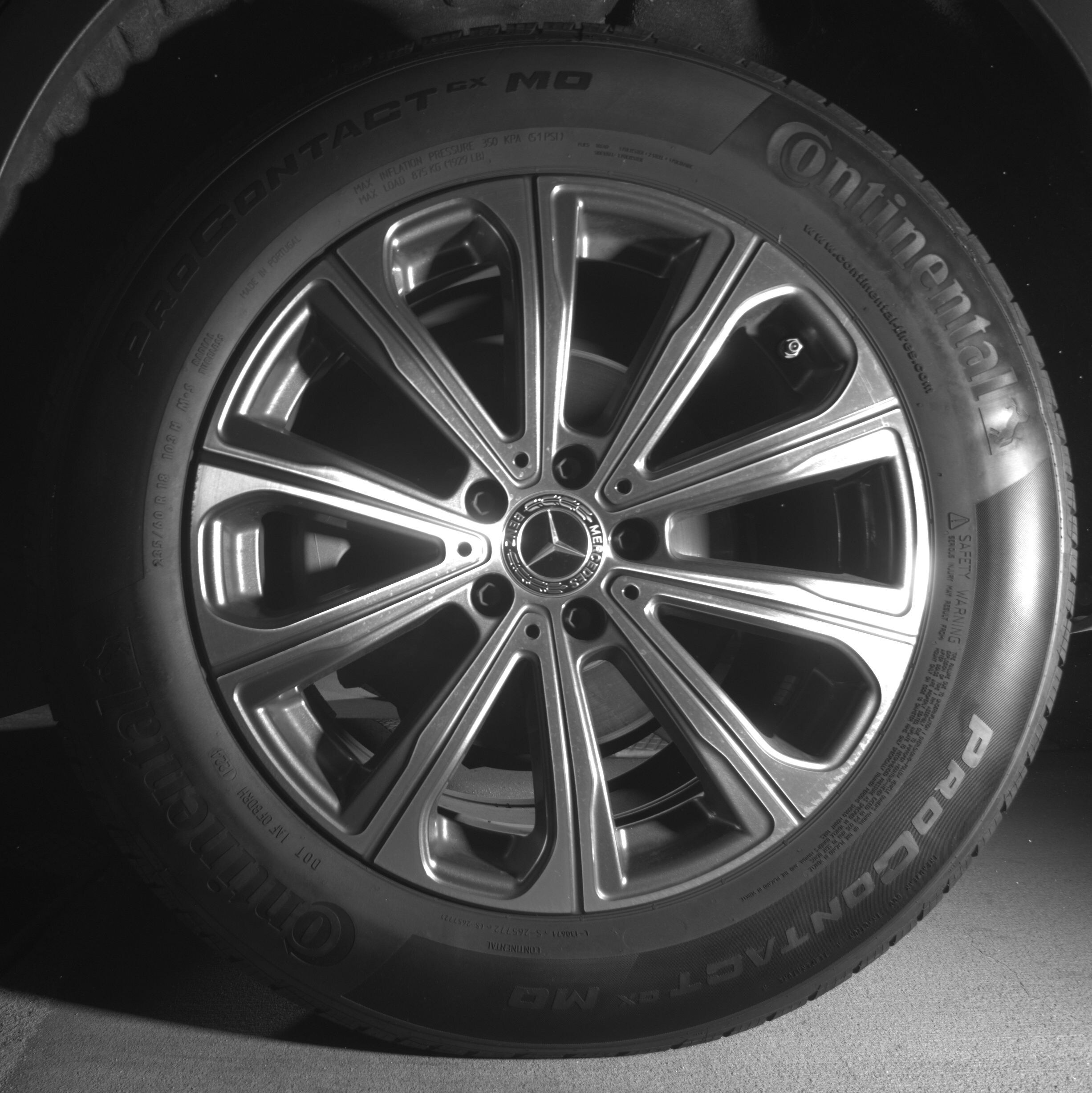 Thumbnail: 2024 Mercedes-Benz GLC - 11