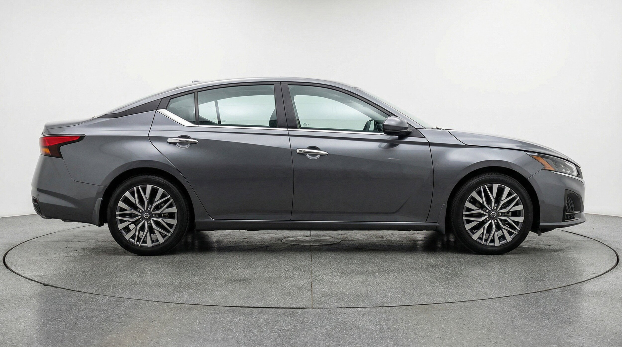 Thumbnail: 2025 Nissan Altima - 11