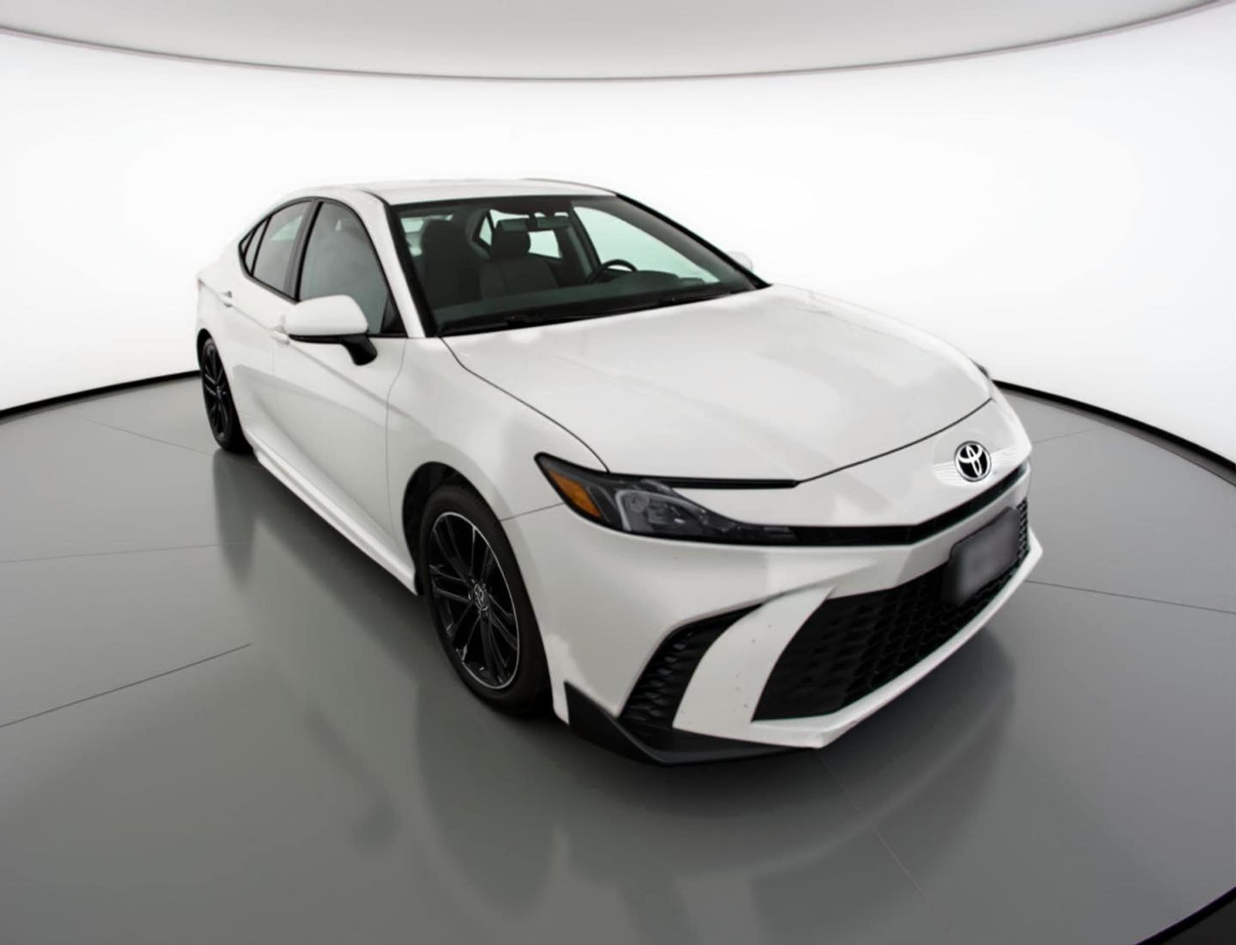 Thumbnail: 2025 Toyota Camry - 1