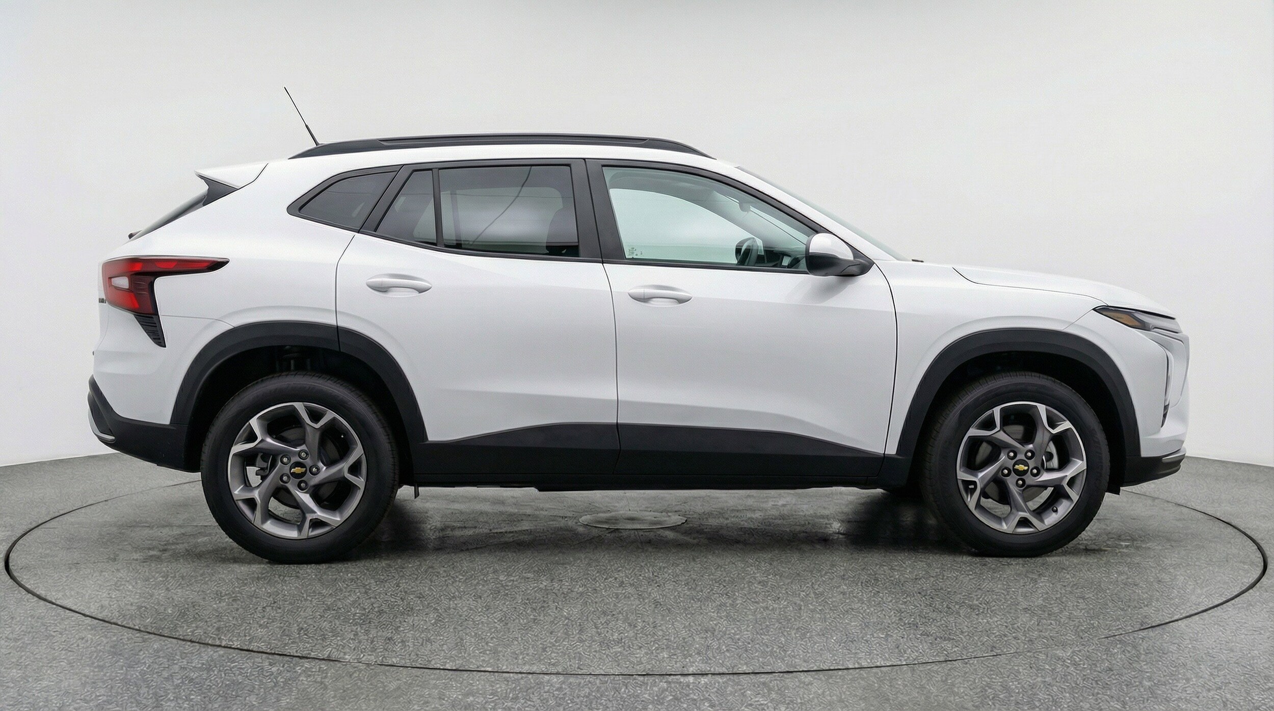 Thumbnail: 2025 Chevrolet Trax - 11