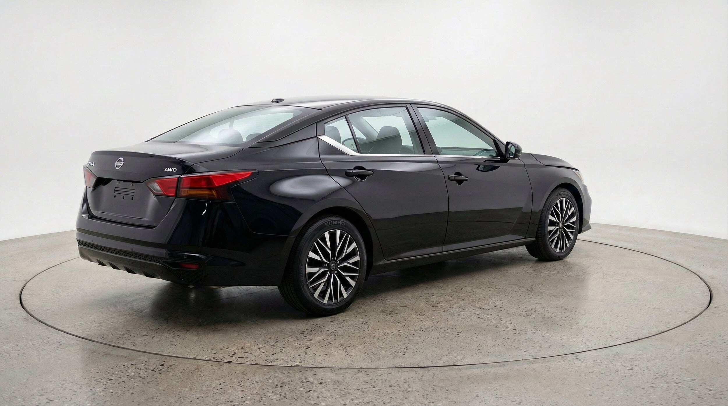 Thumbnail: 2025 Nissan Altima - 9