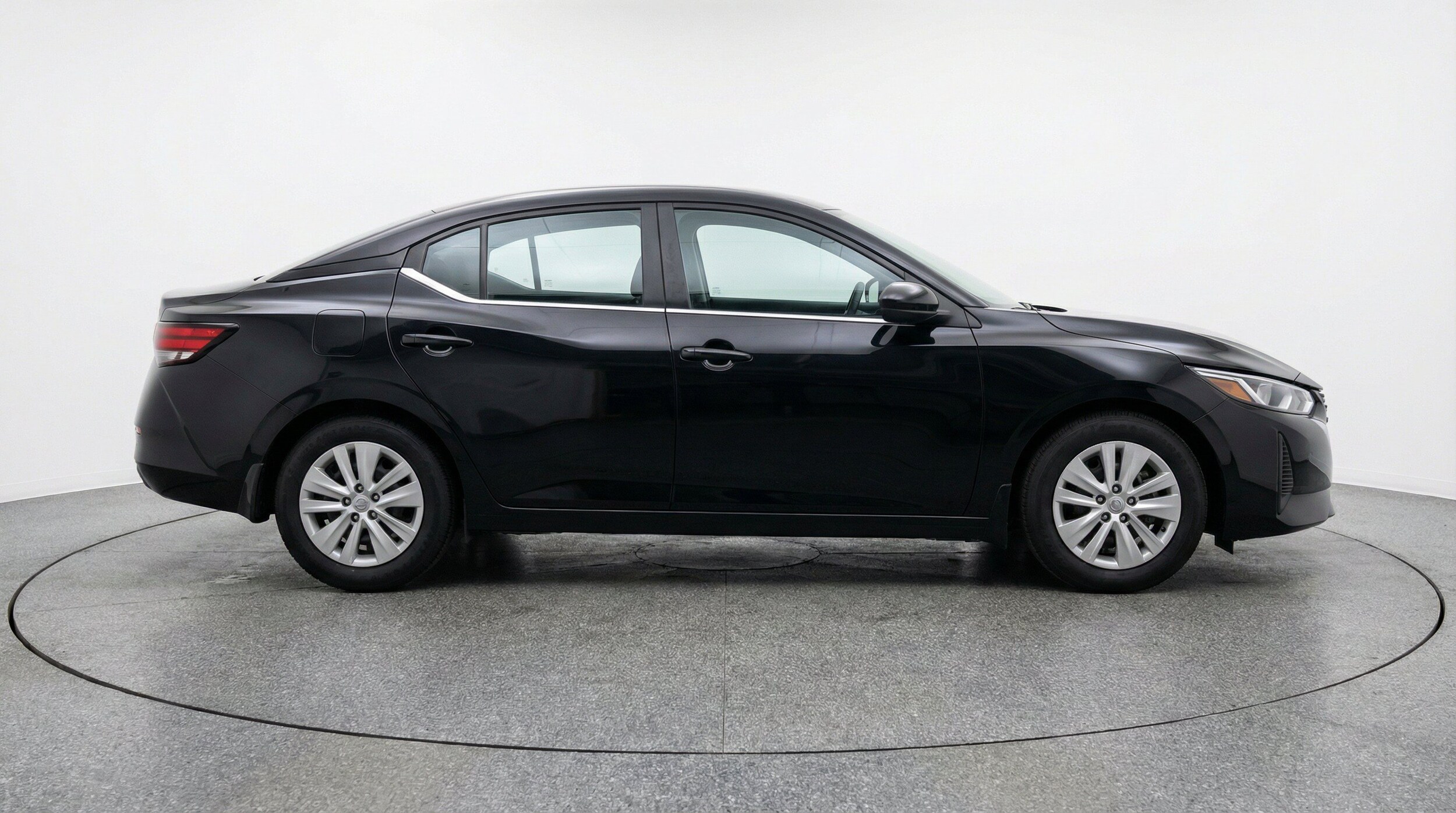 Thumbnail: 2025 Nissan Sentra - 11