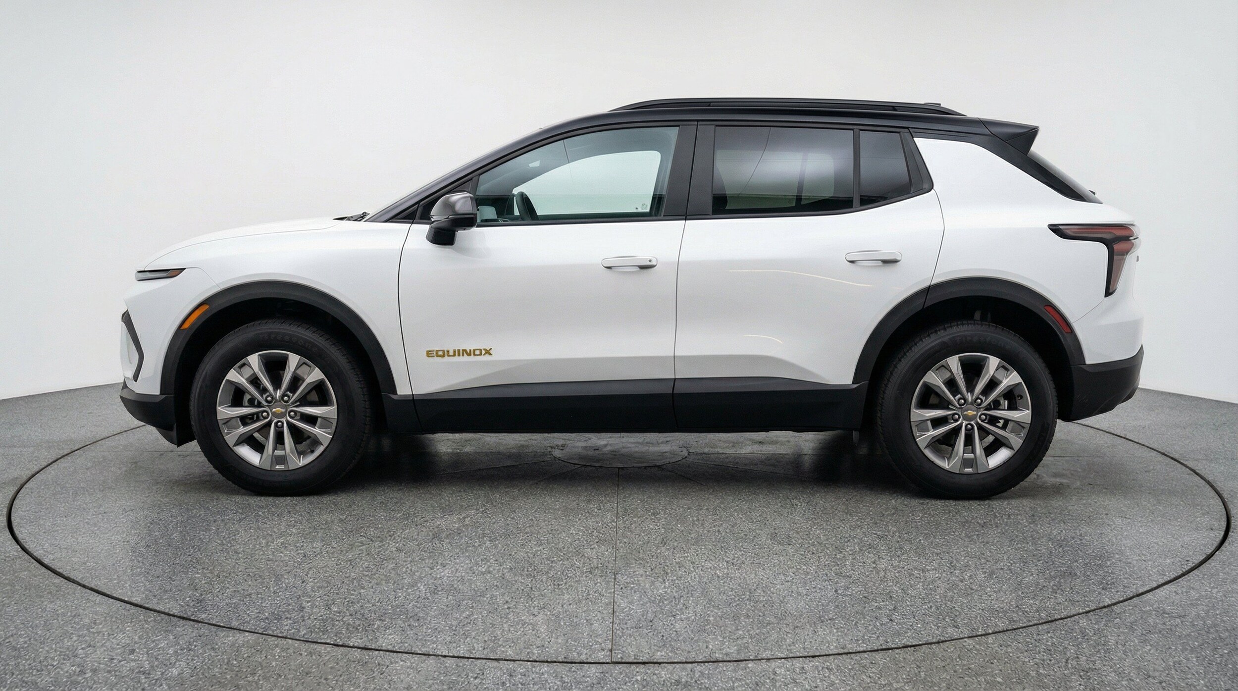 Thumbnail: 2025 Chevrolet Equinox - 5