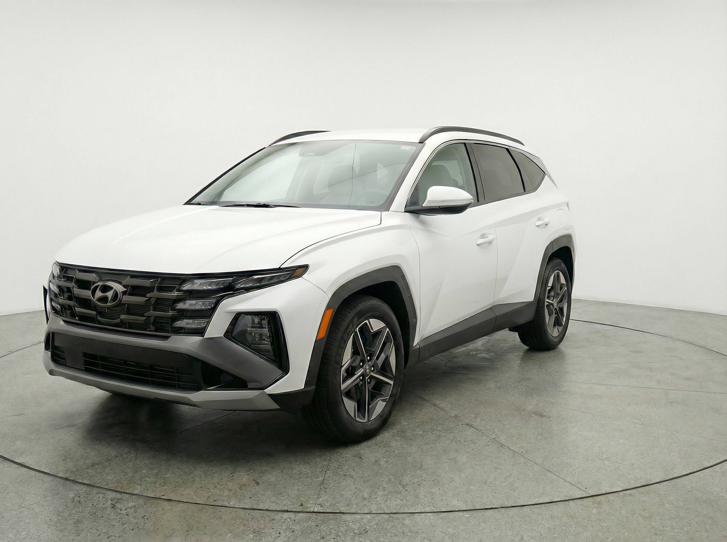 Thumbnail: 2025 Hyundai Tucson - 3