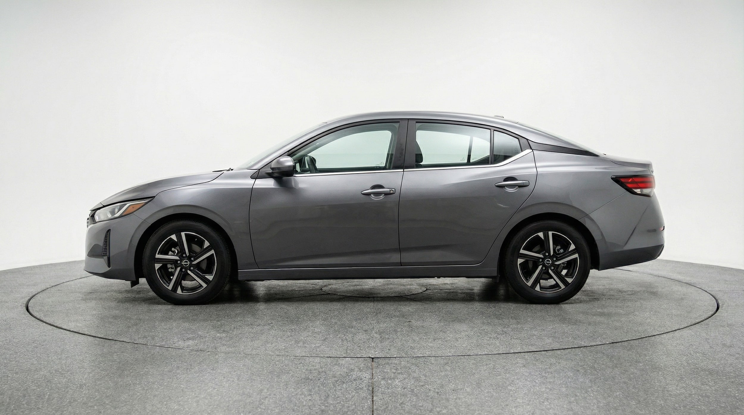 Thumbnail: 2025 Nissan Sentra - 4