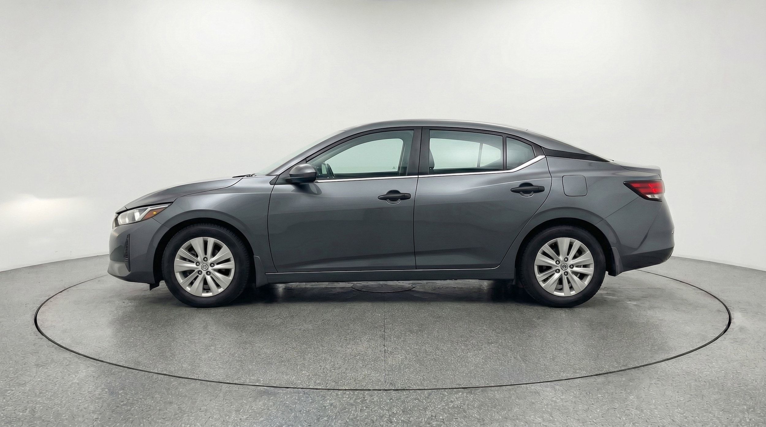 Thumbnail: 2025 Nissan Sentra - 5